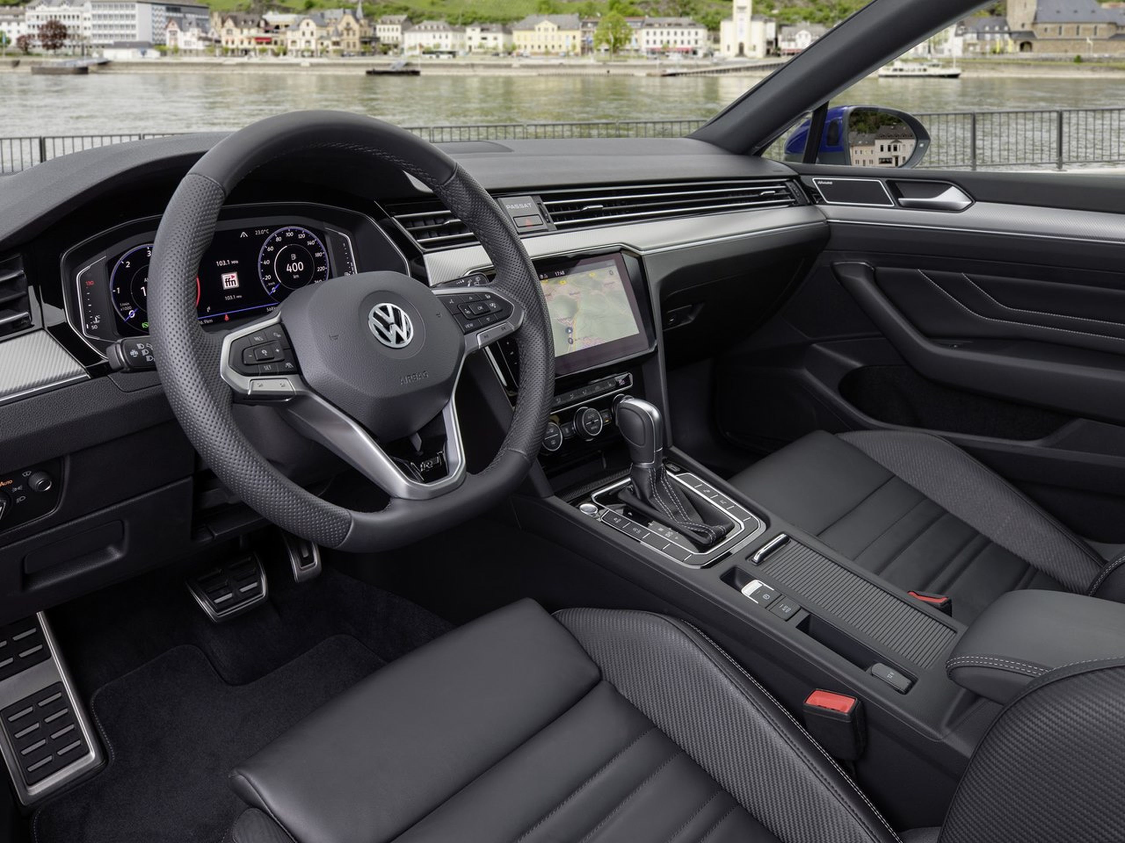 Volkswagen Passat Variant interior