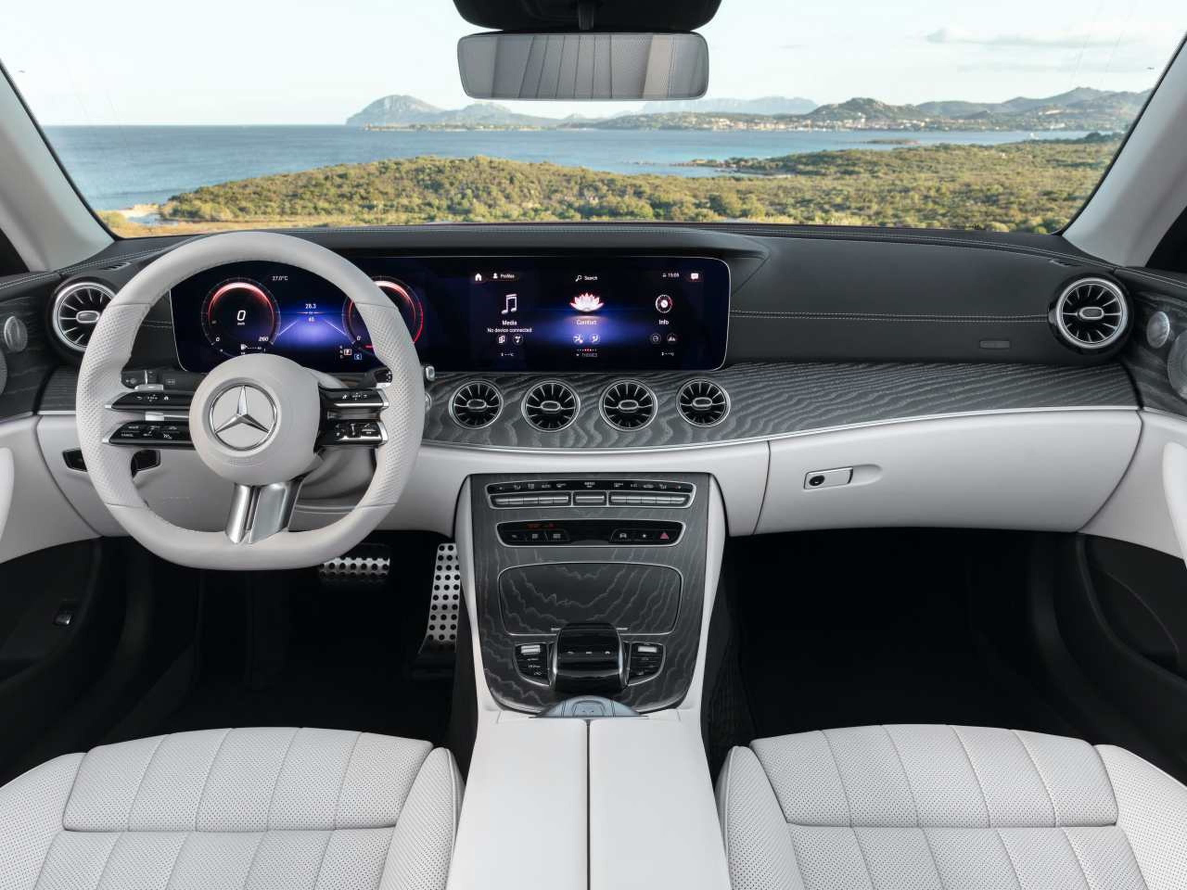 Mercedes Clase E Cabrio interior