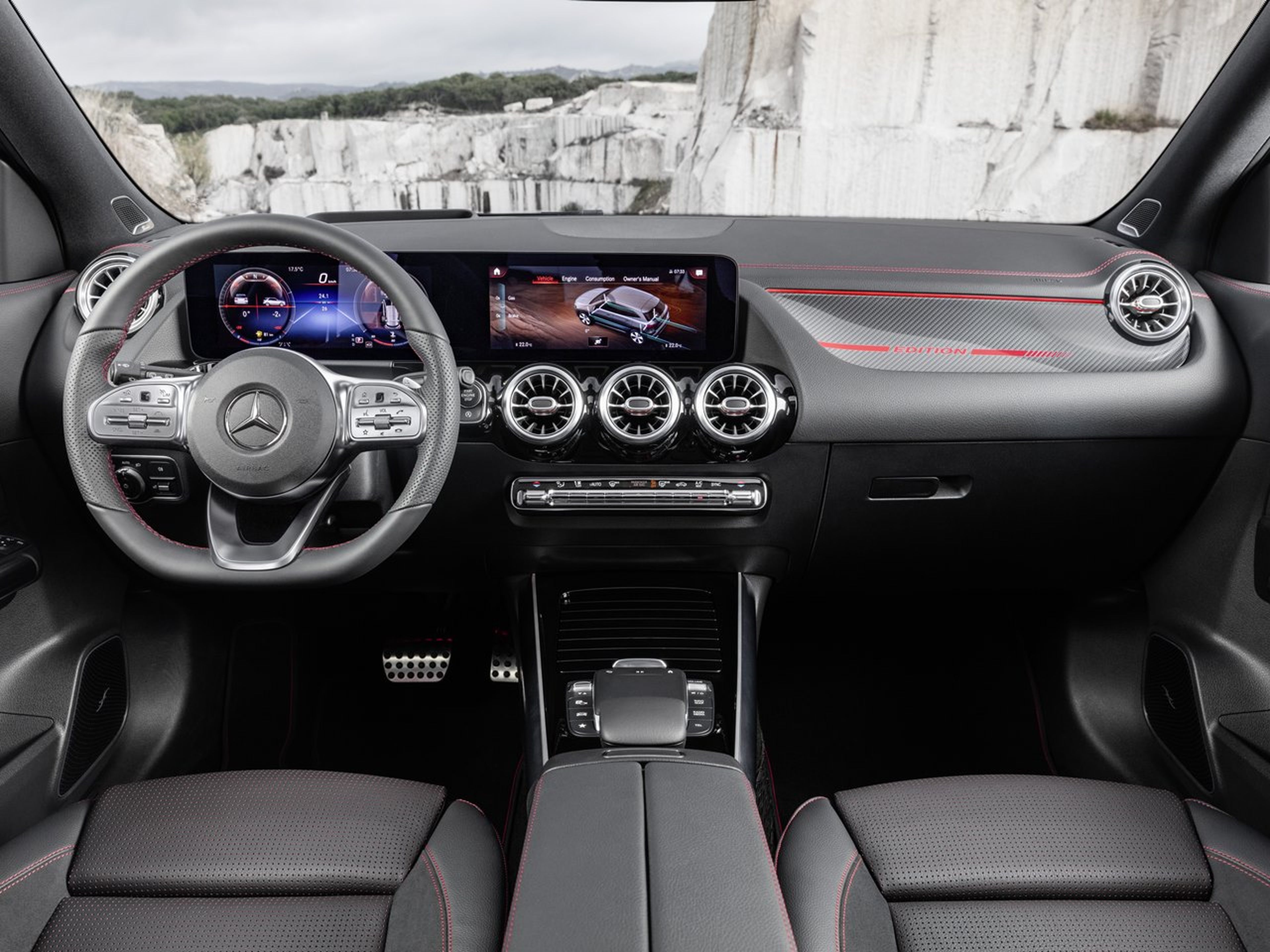 Mercedes-Benz GLA interior
