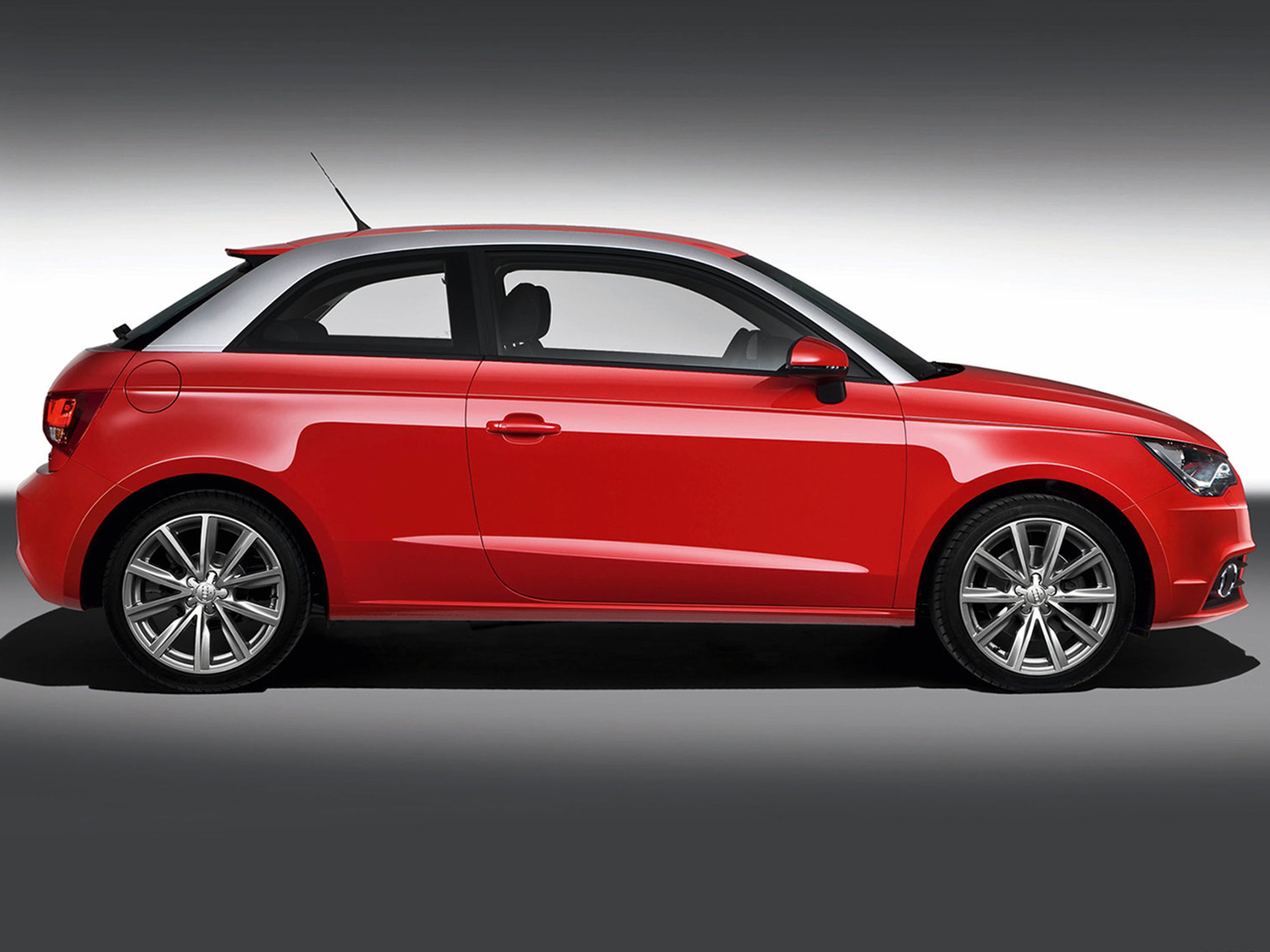 Audi-A1-2011-C02