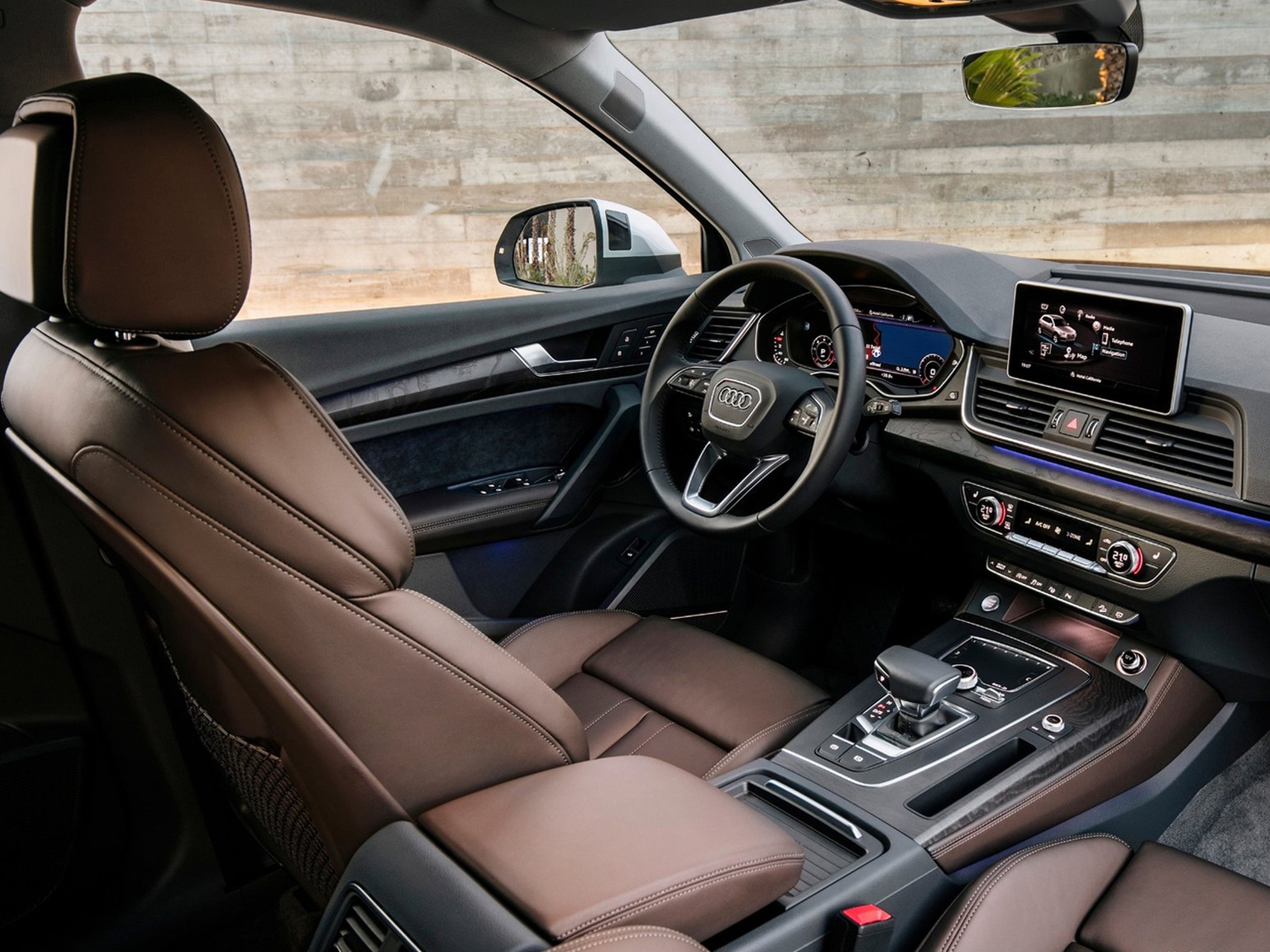Audi-Q5-2017-C04
