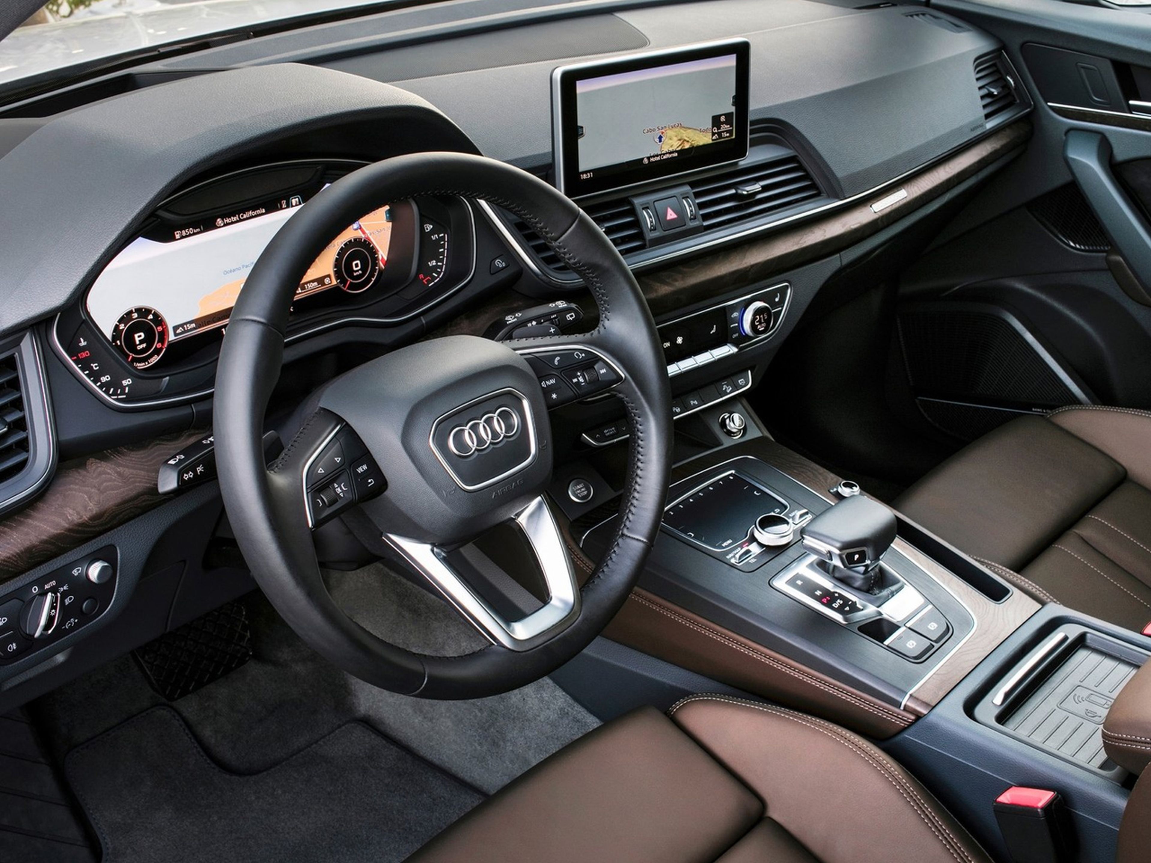 Audi-Q5-2017-C05