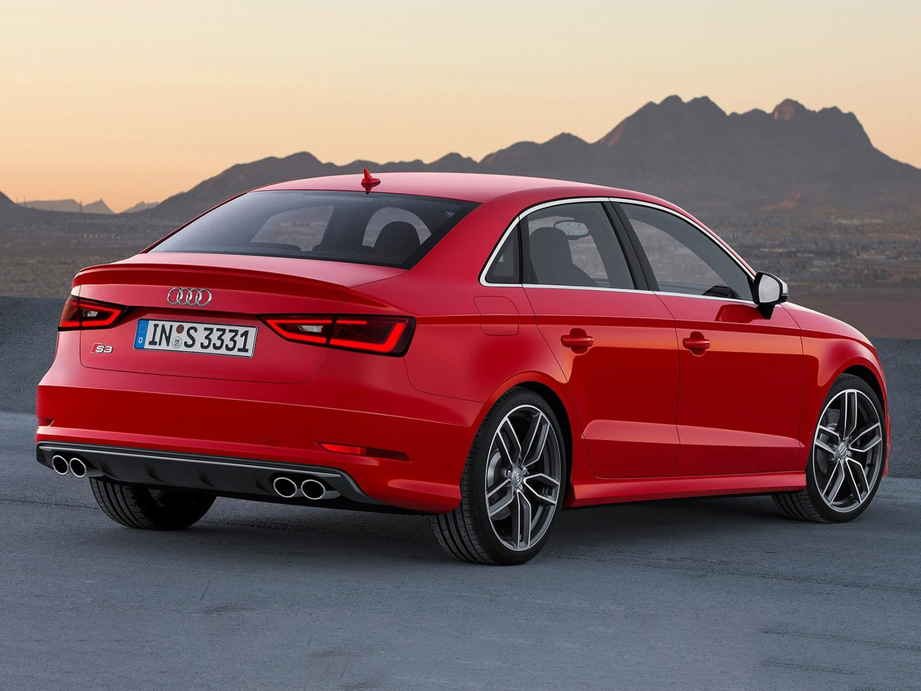 Audi-S3_Sedan-2015-C03