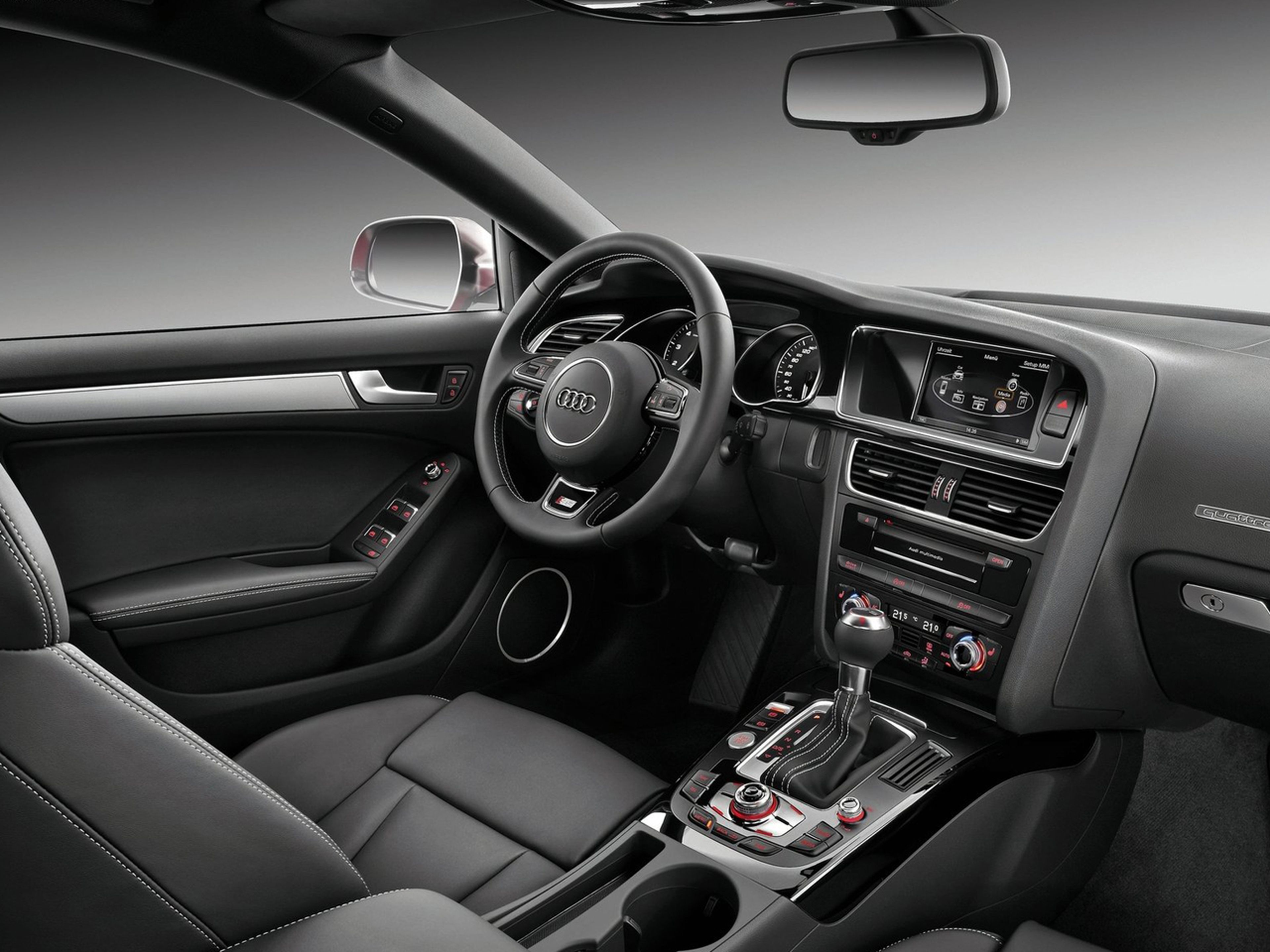 Audi-S5_Sportback_2012_C04