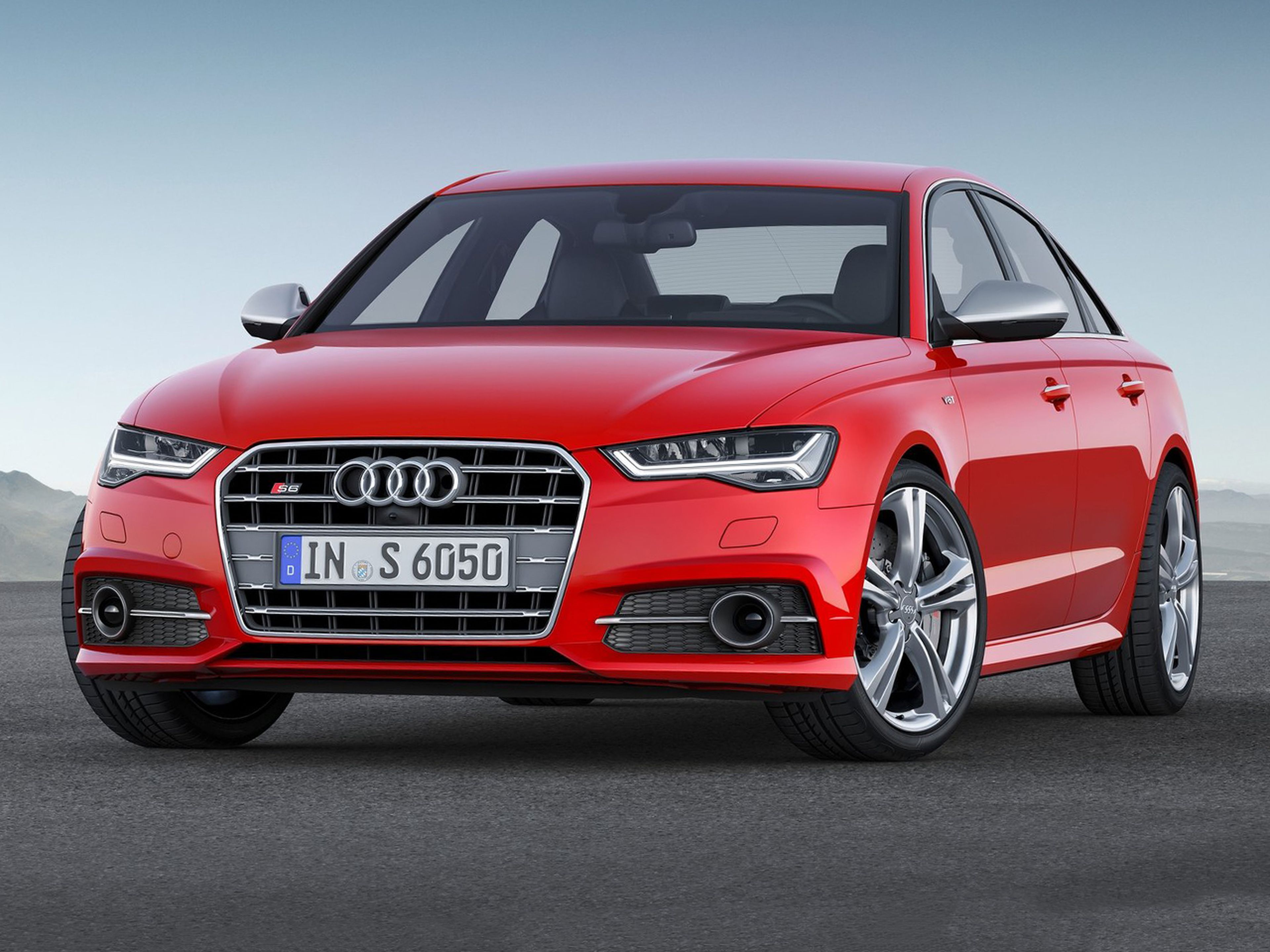 Audi-S6_2015_C01