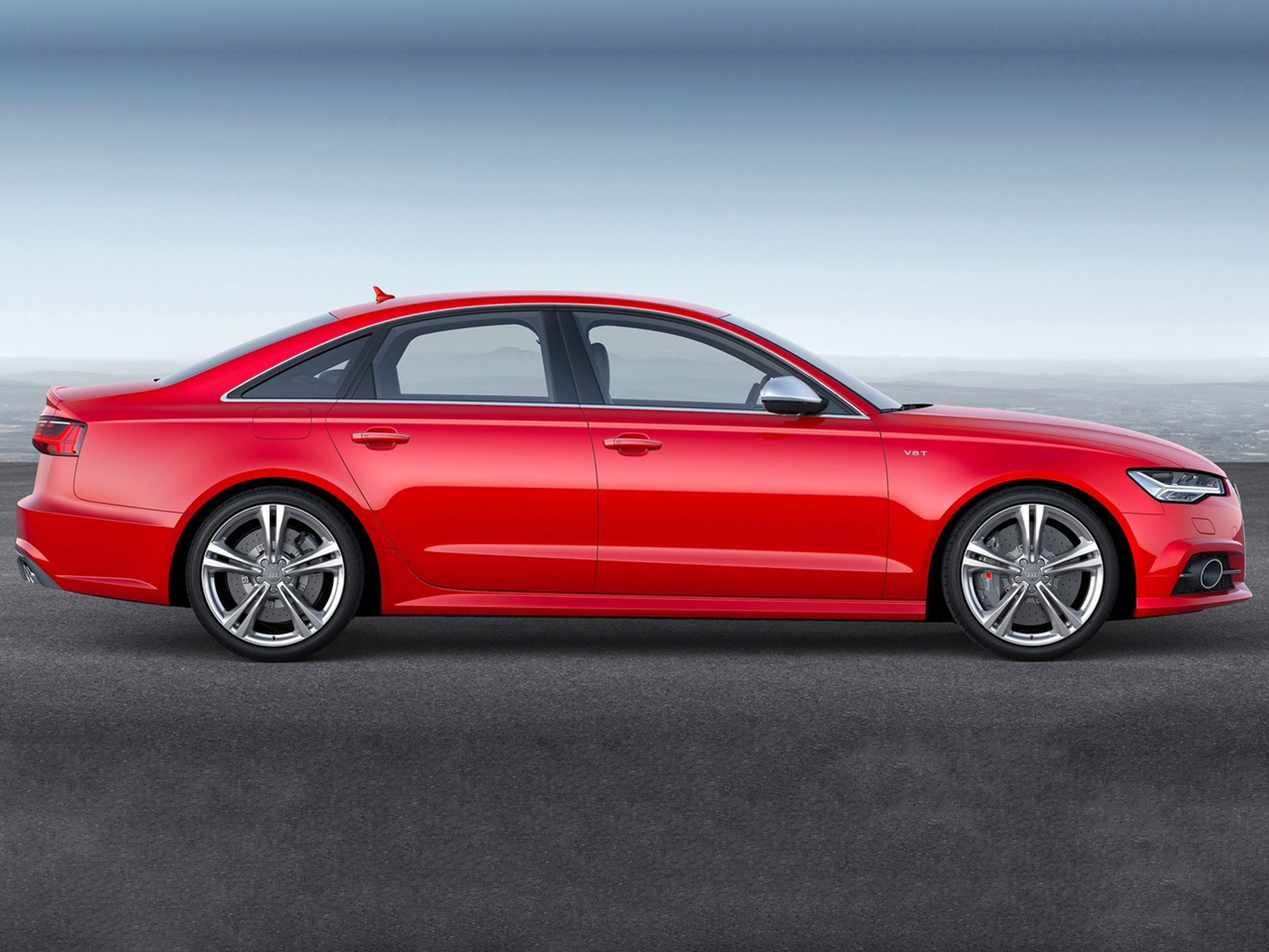 Audi-S6_2015_C02