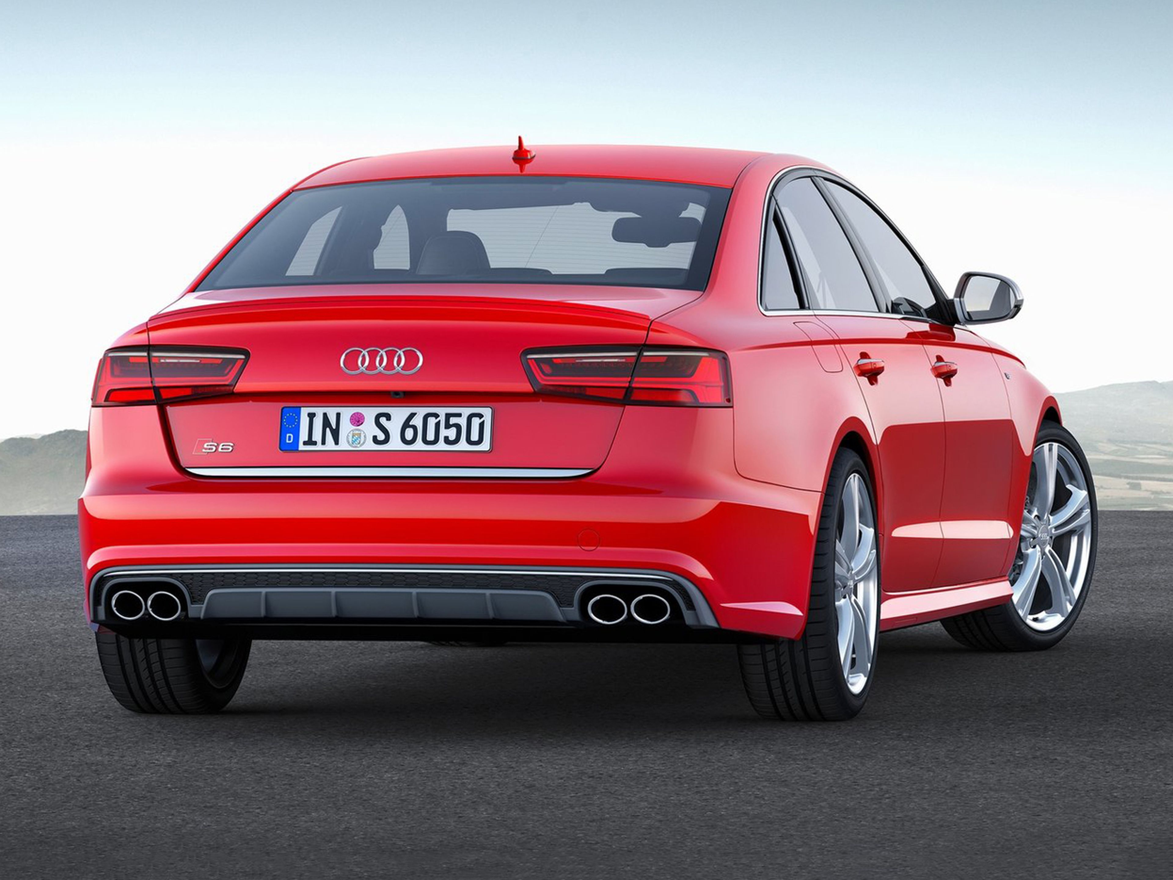 Audi-S6_2015_C03