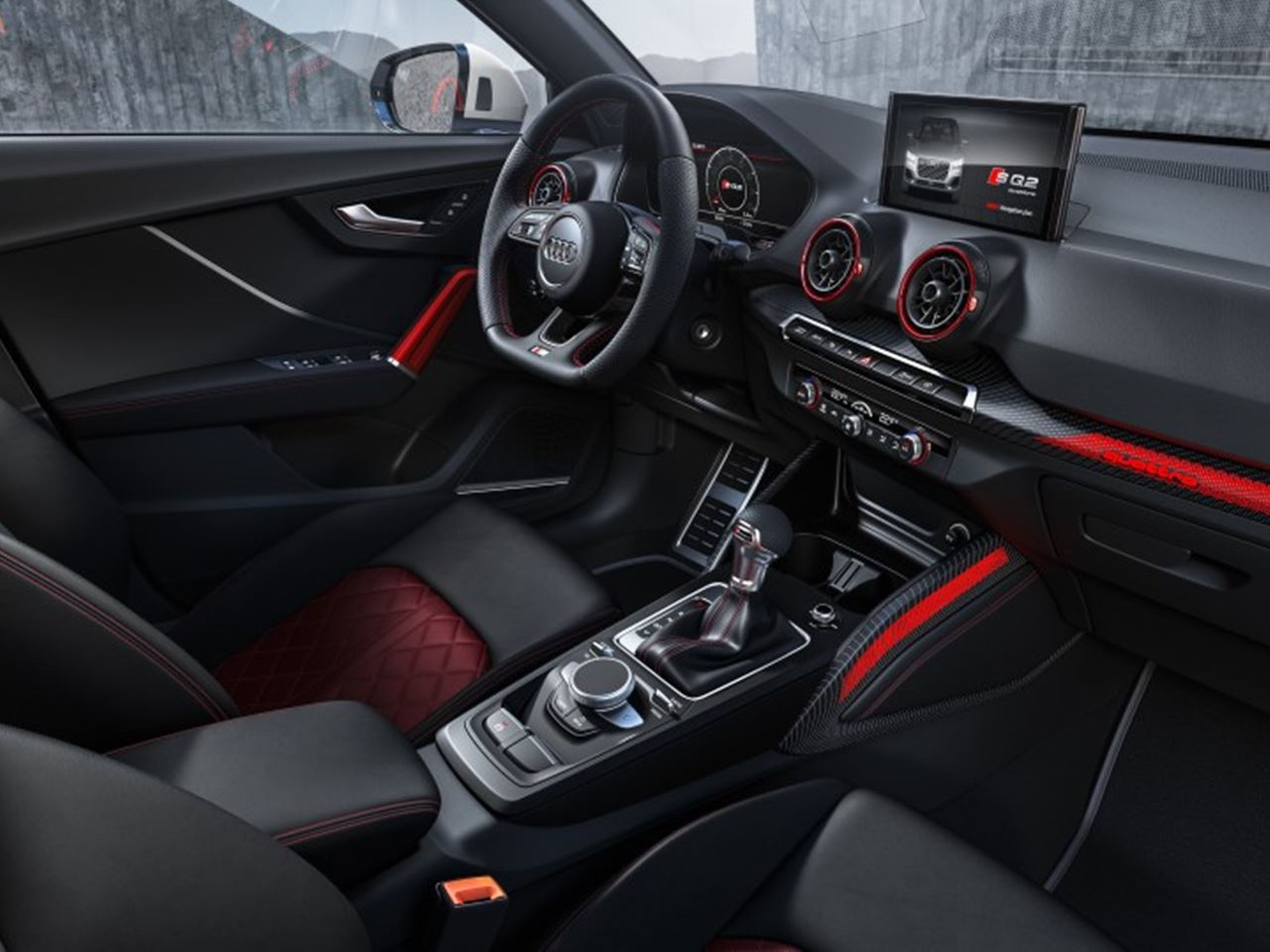 Audi SQ2 interior multimedia