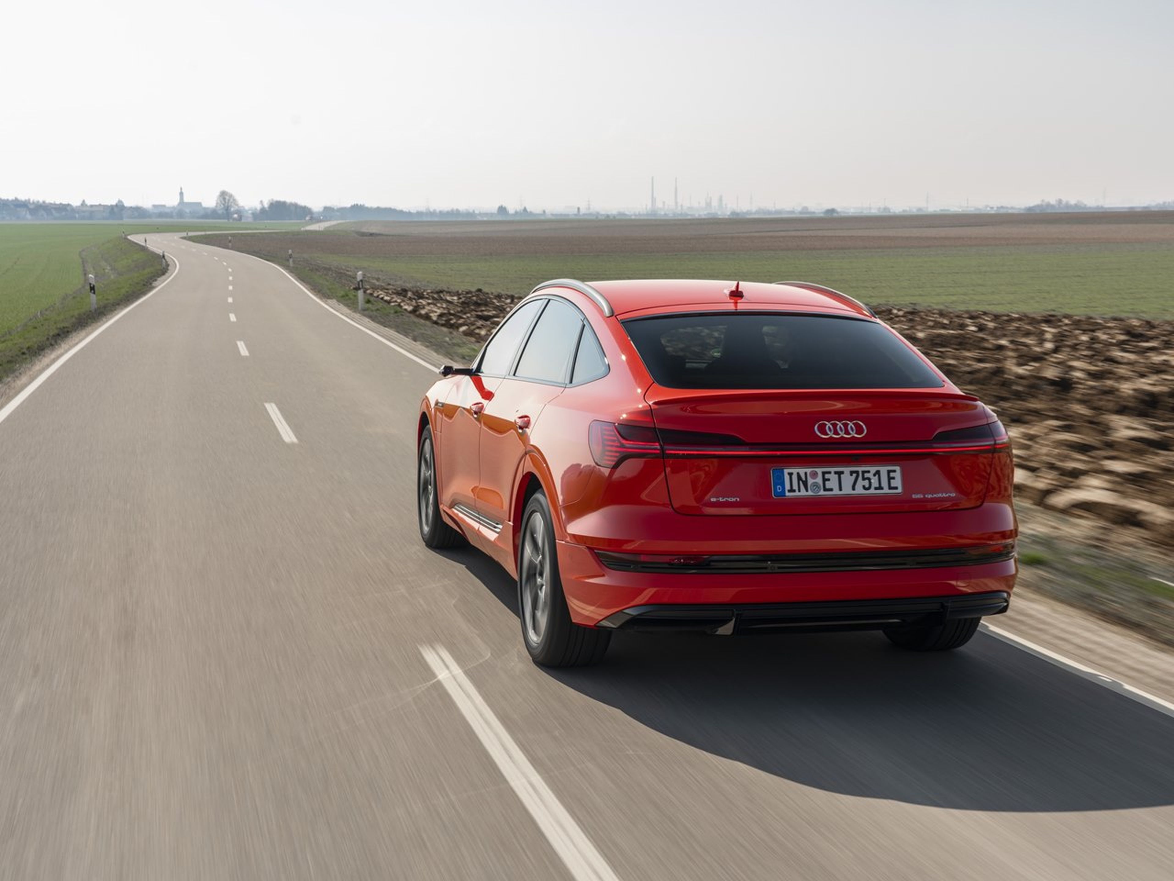 Audi e-tron Sportback dinámica trasera