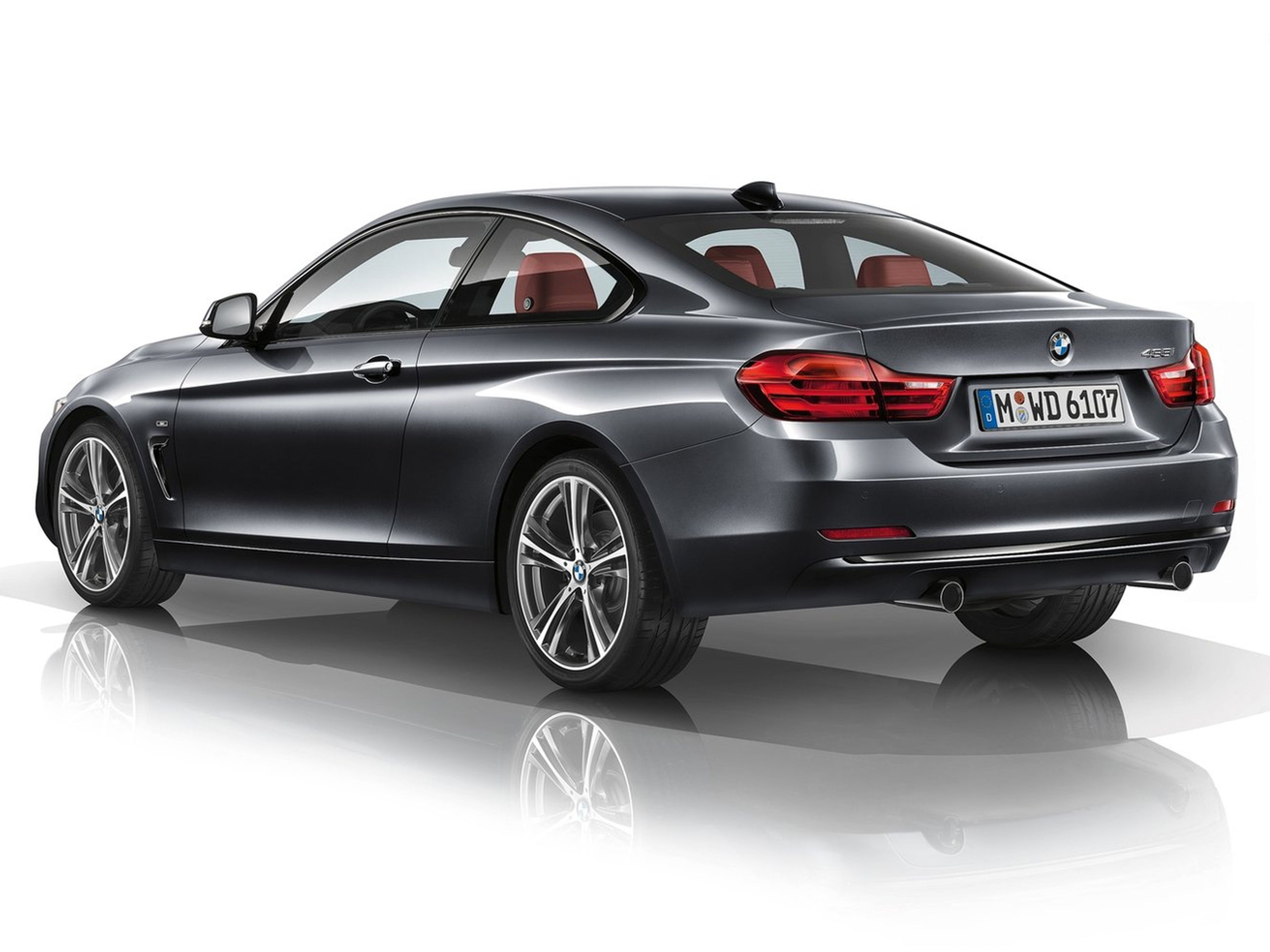 BMW-4-Series_Coupe-2014-C02
