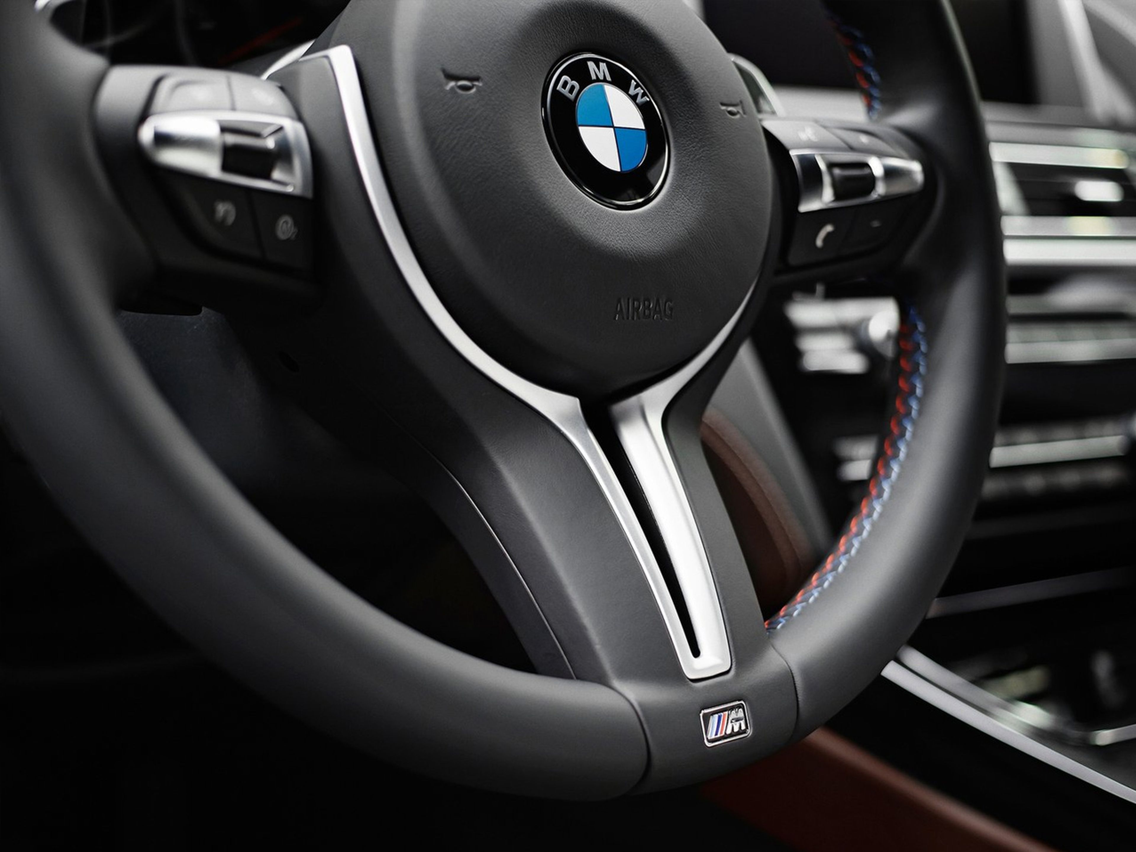 BMW-M6_Gran_Coupe-2014-C06