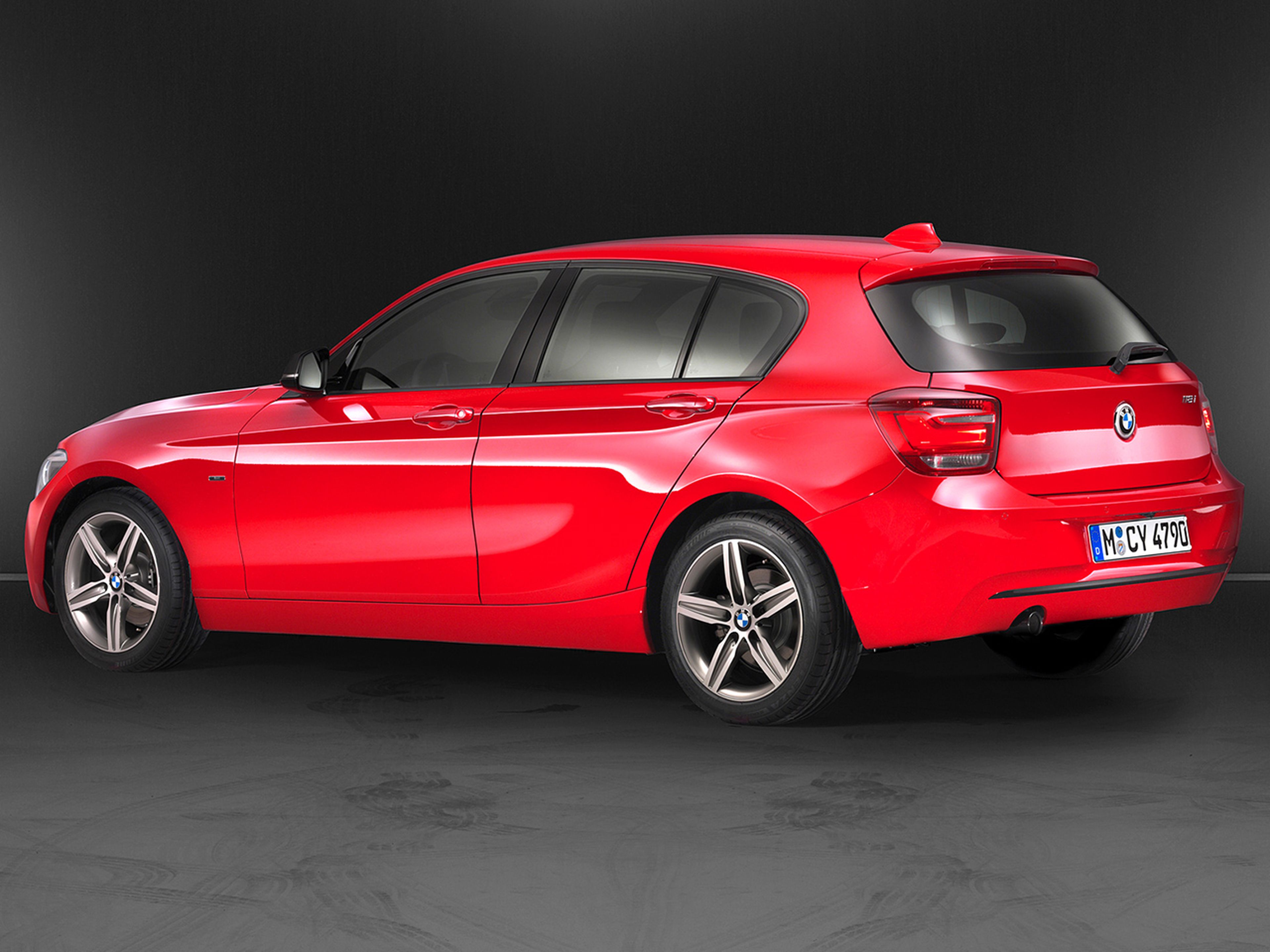 BMW_1-Series-5P_2012_C02