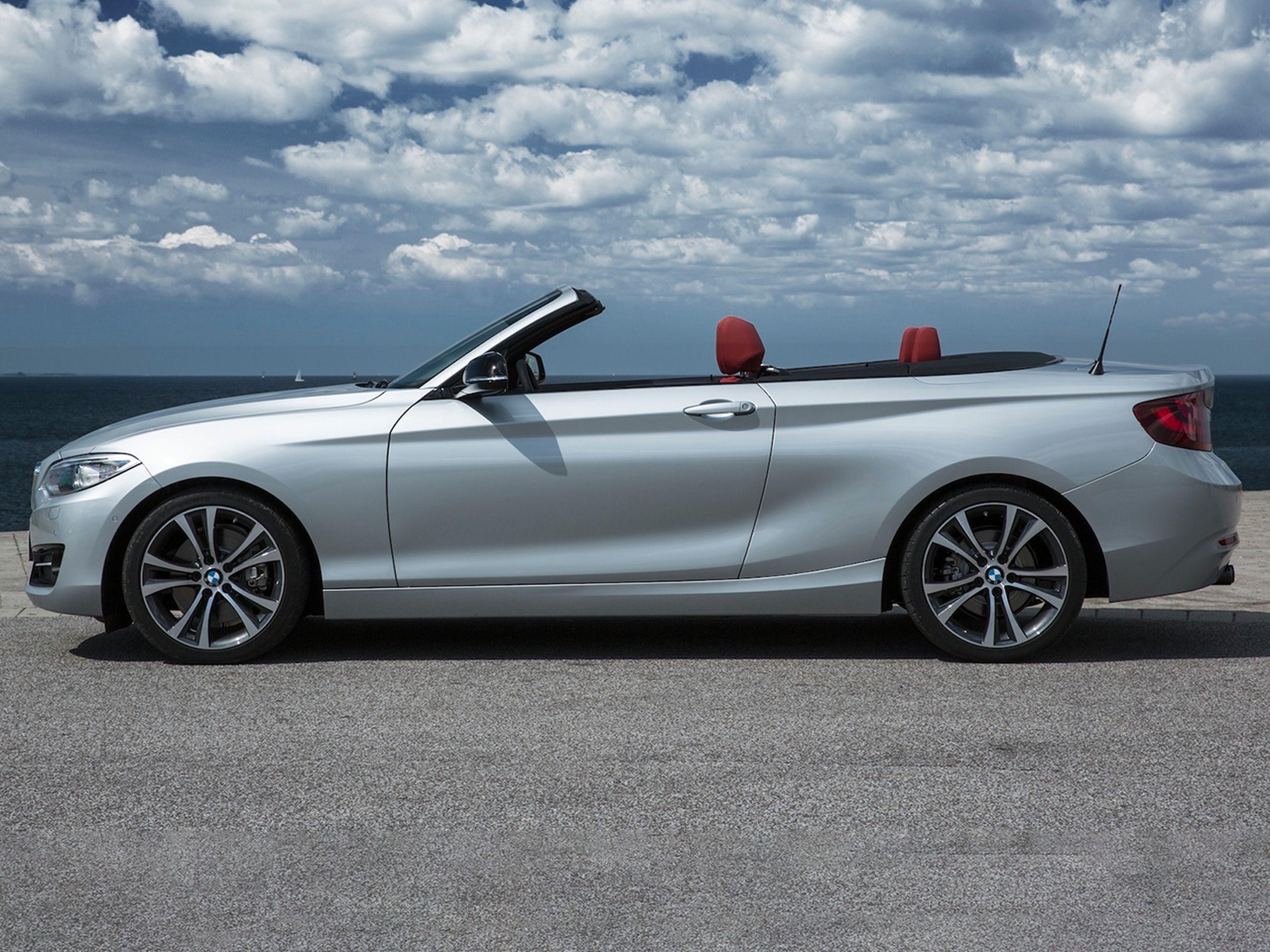 BMW_2-Series-Cabrio_2014_C02