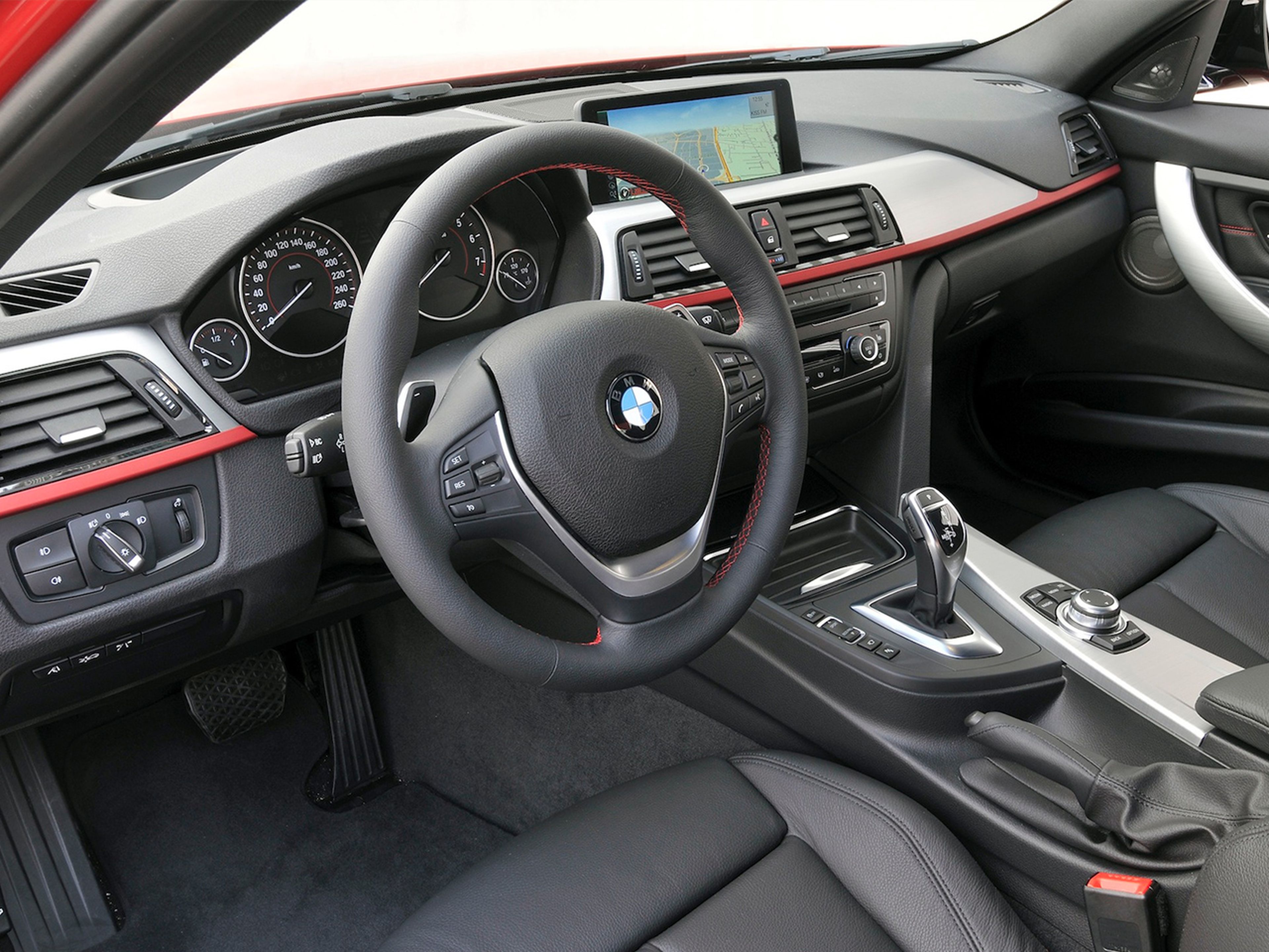 BMW_3-Series-4P_2012_C04