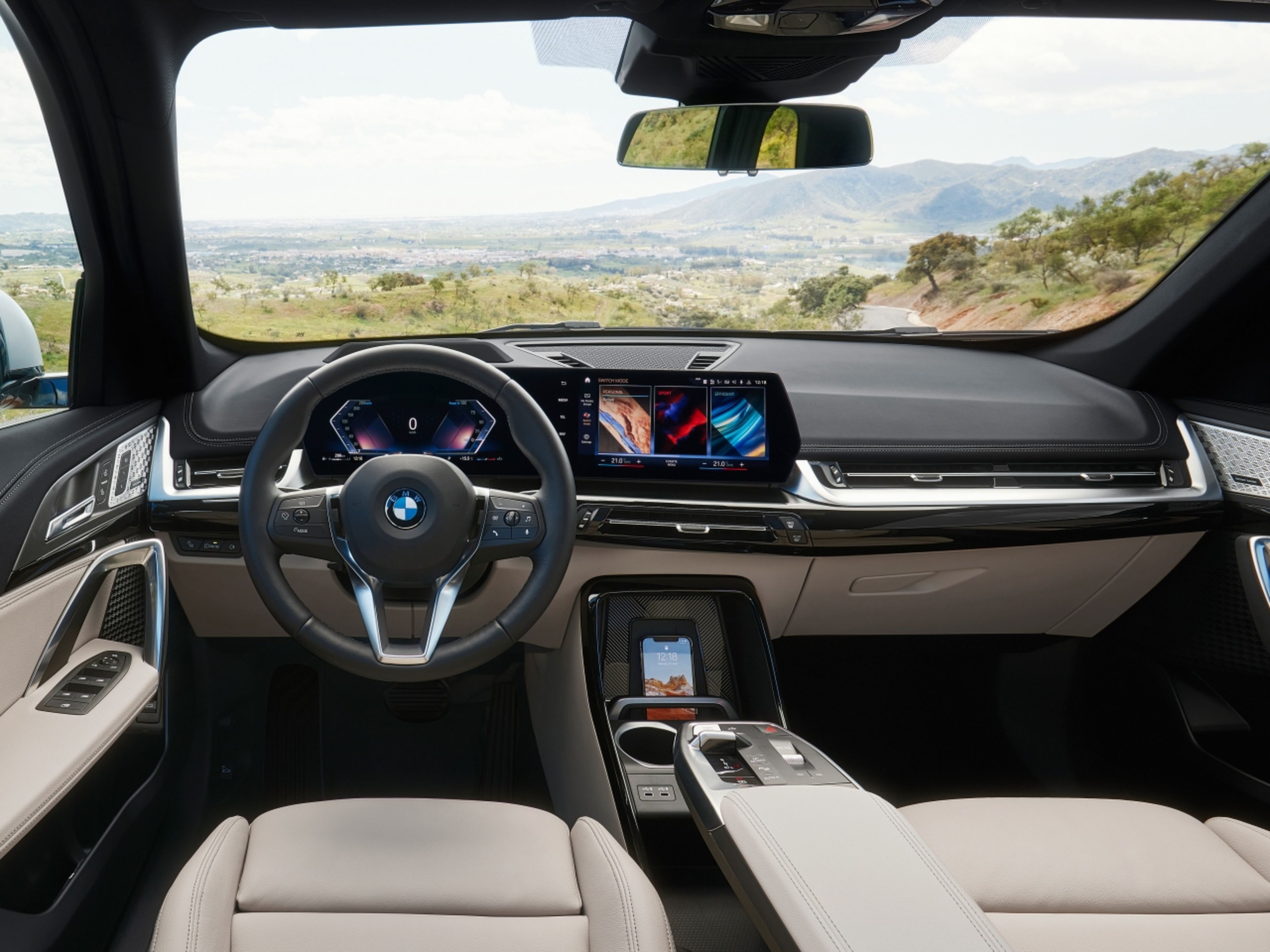 BMW X1, todas las versiones y motorizaciones del mercado, con precios,  imágenes, datos técnicos y pruebas.