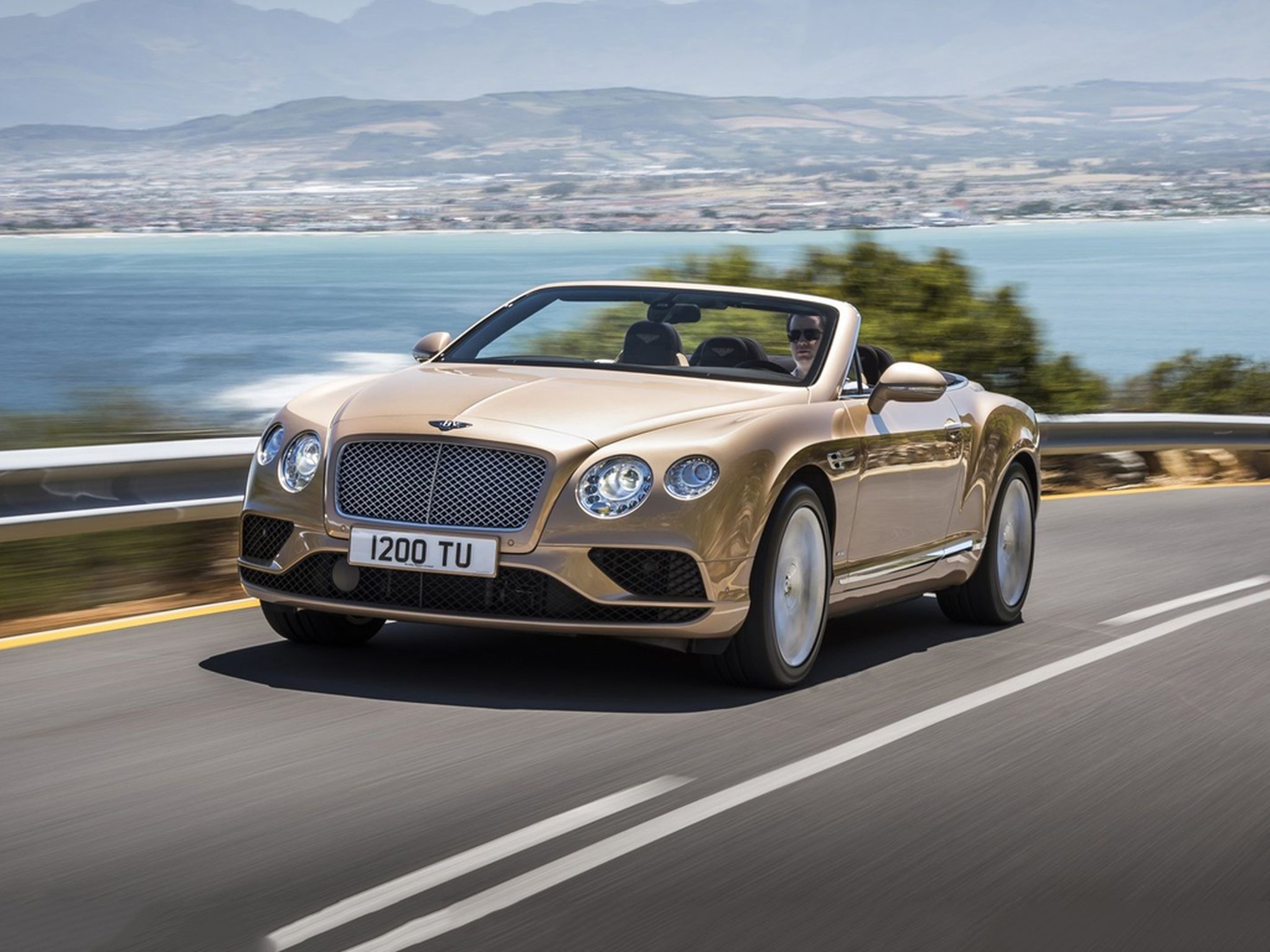 Bentley-Continental_GTC_B06
