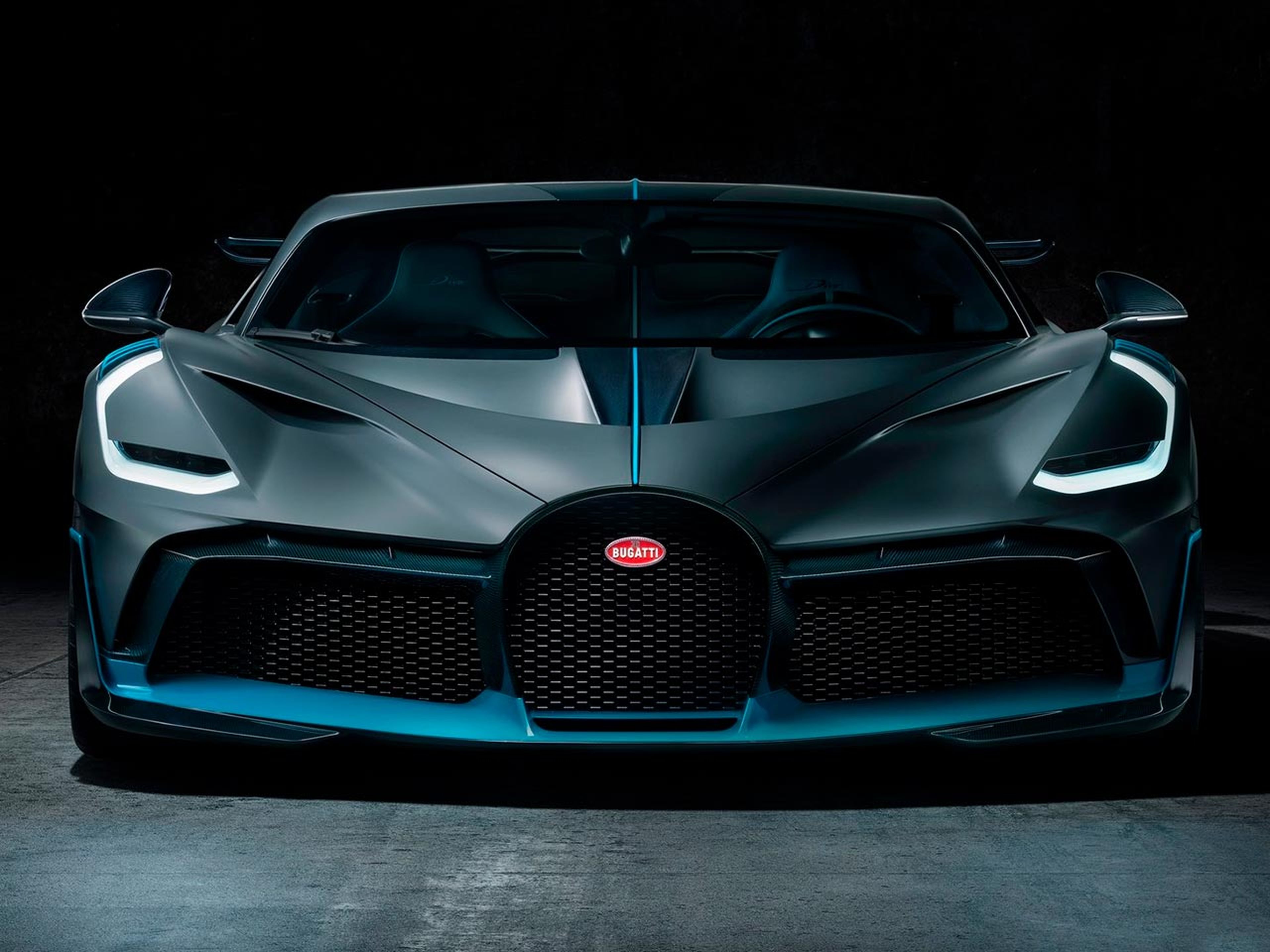 Bugatti-Divo-2019-C07