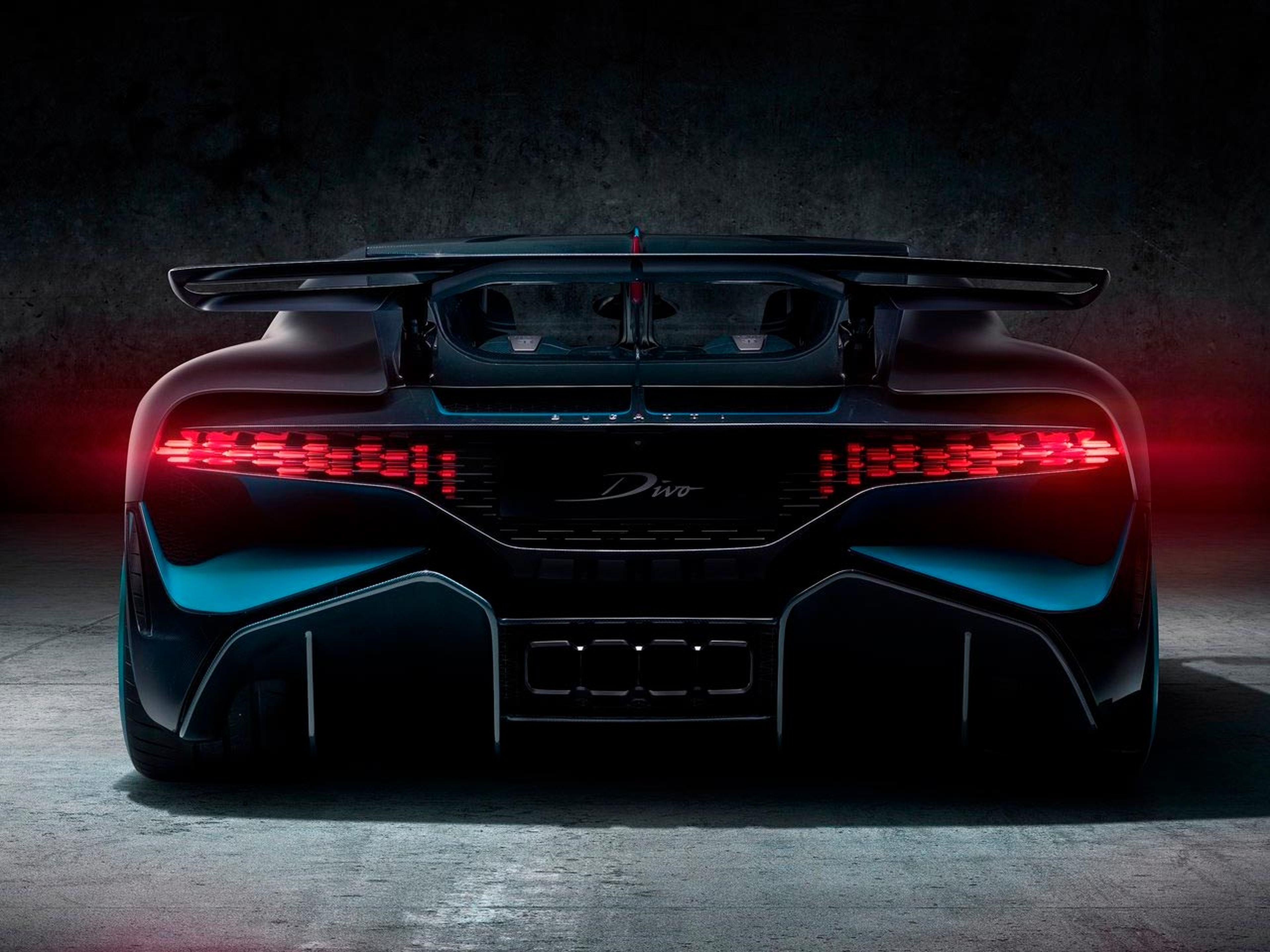 Bugatti-Divo-2019-C08