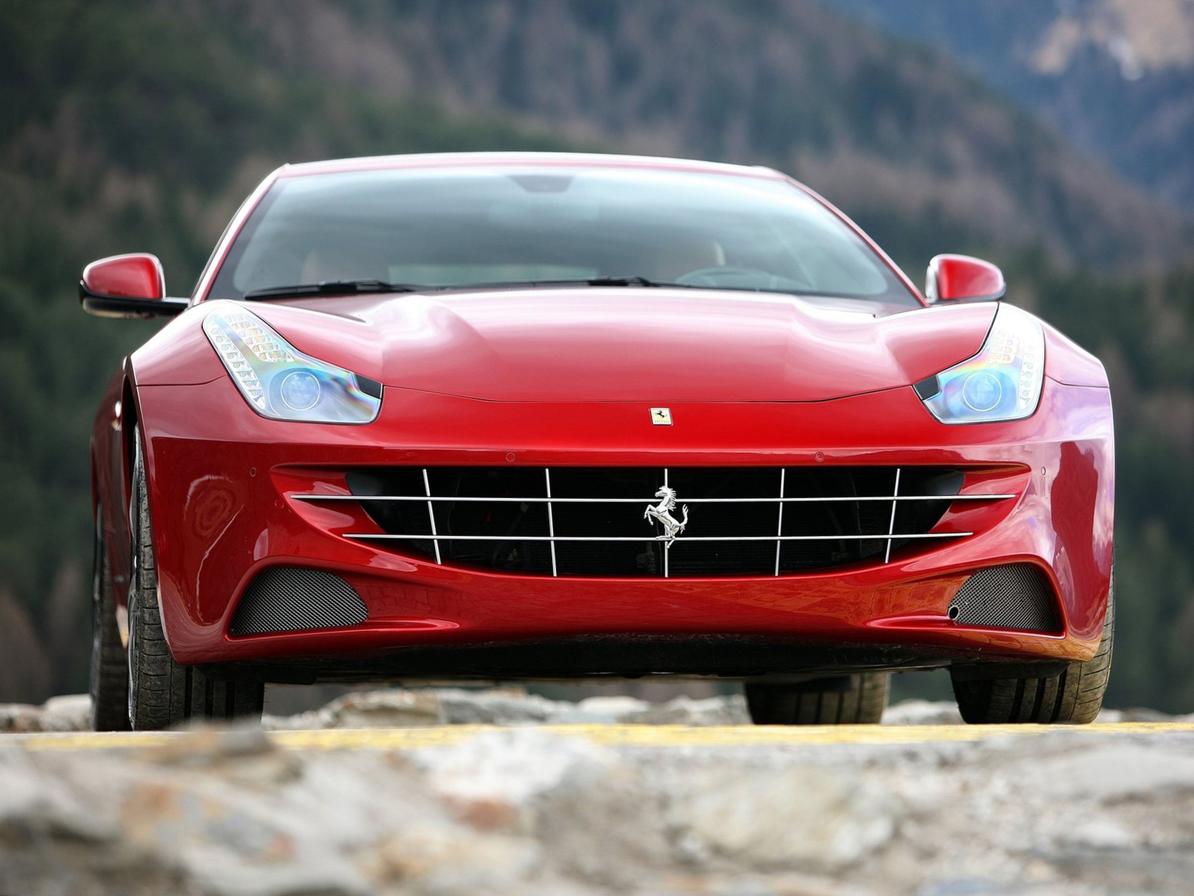 Ferrari-FF_2012_04