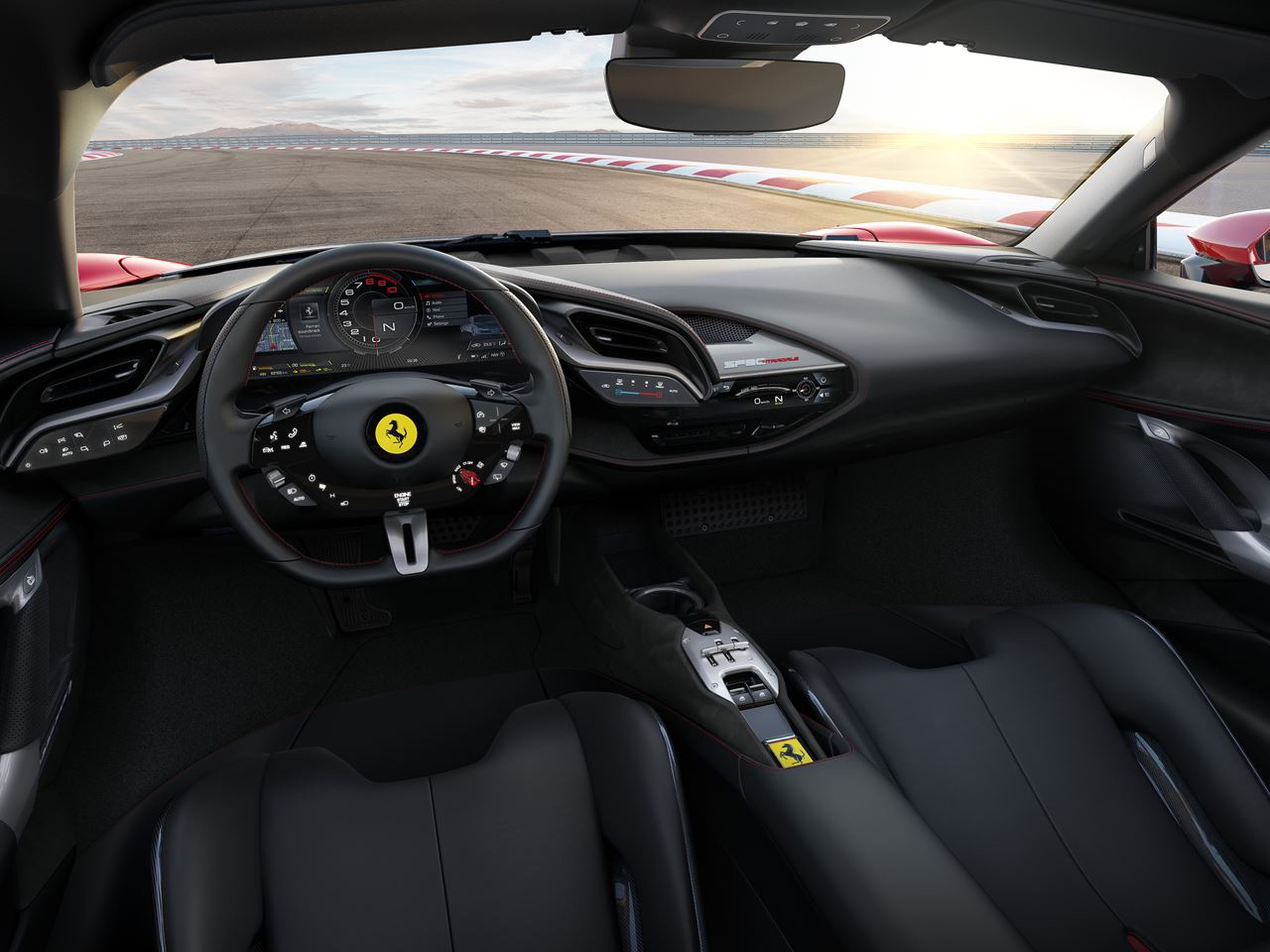 Volante e interior del Ferrari SF90 Stradale
