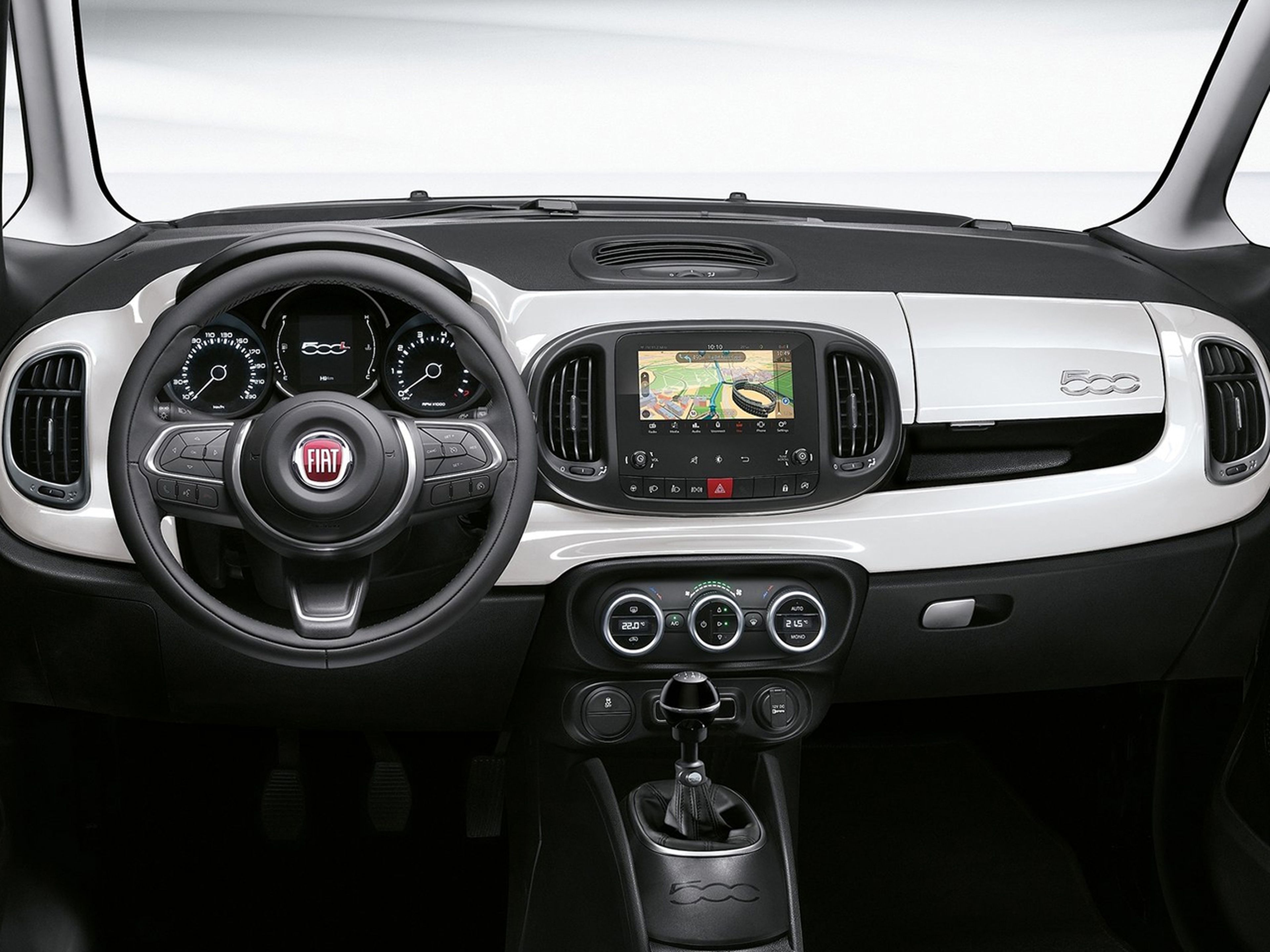 Fiat-500L-Wagon-2018-C03
