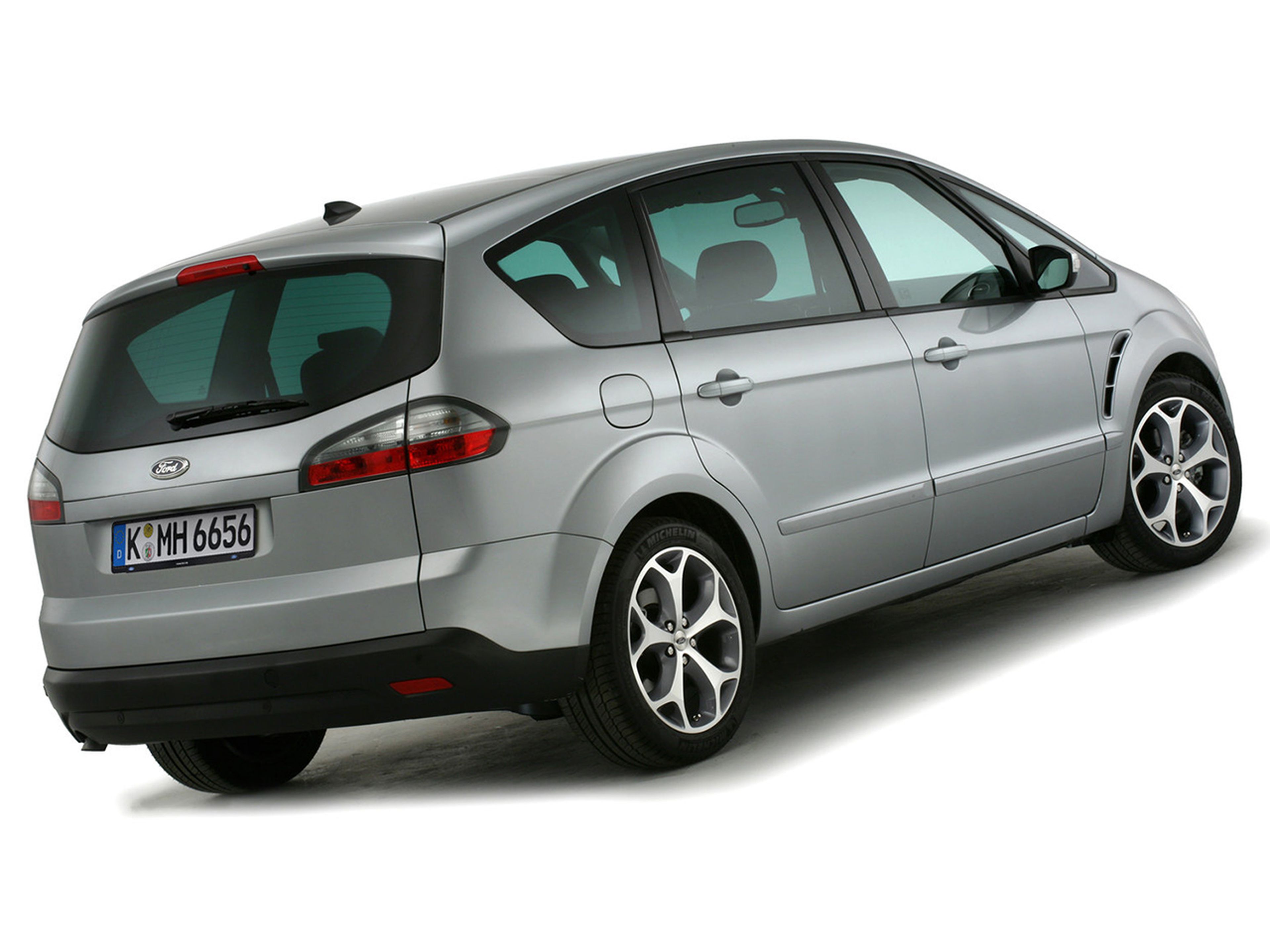 Ford-S-MAX-2006-C02