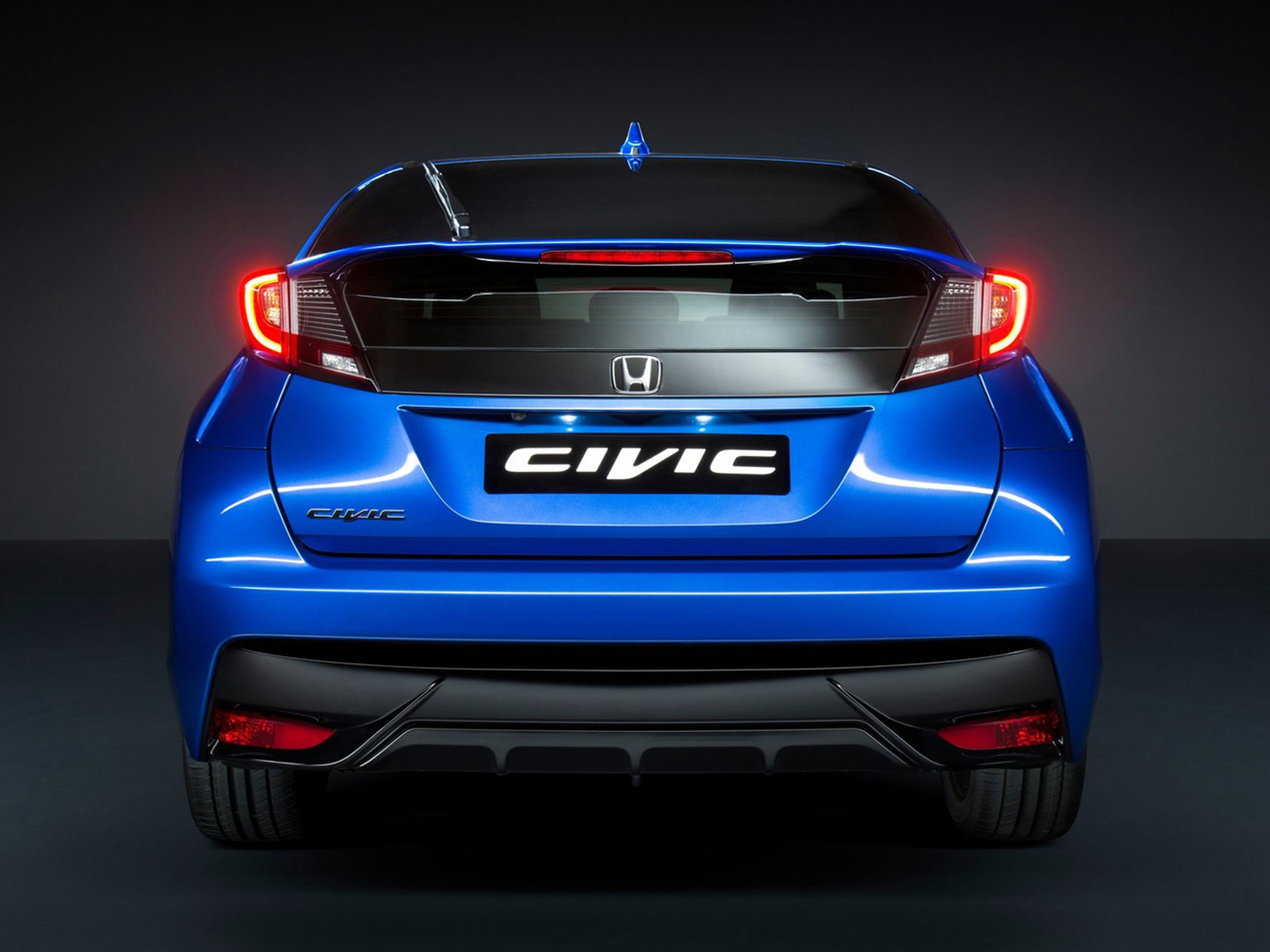 Honda-Civic_Sport_2015_C03