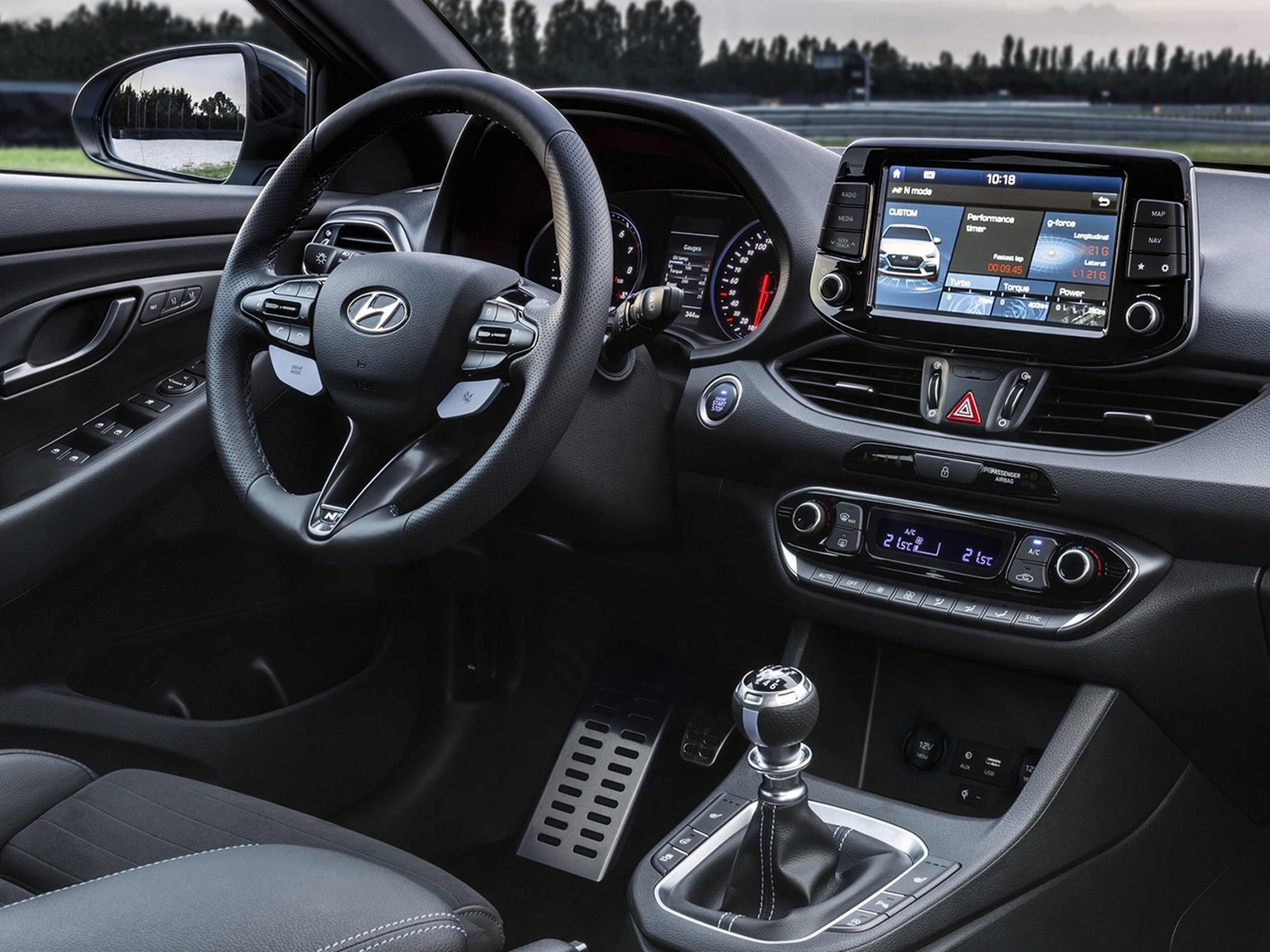 Hyundai i30, todas las versiones y motorizaciones del mercado, con precios,  imágenes, datos técnicos y pruebas.