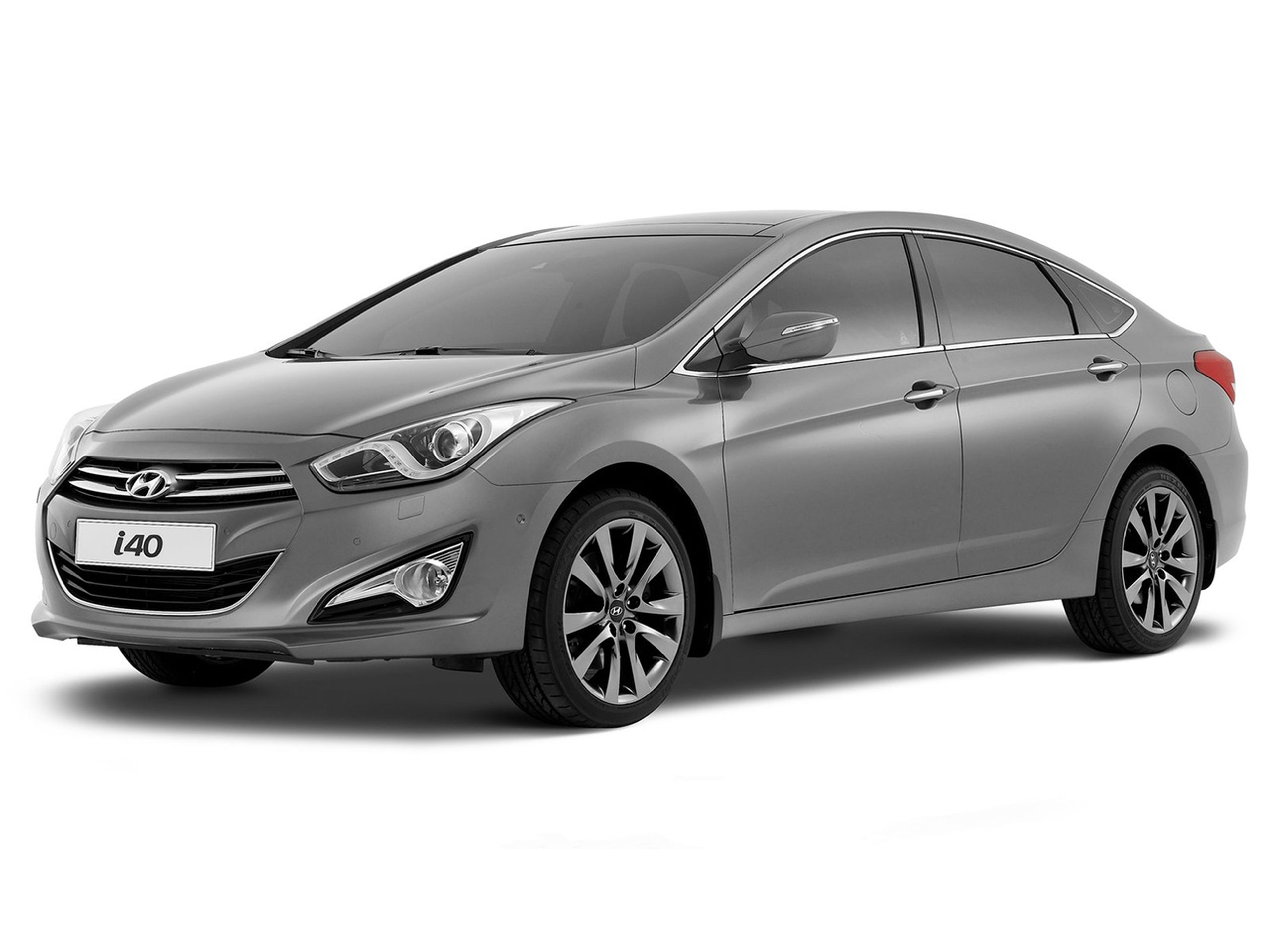 Hyundai-i40-2012-C01