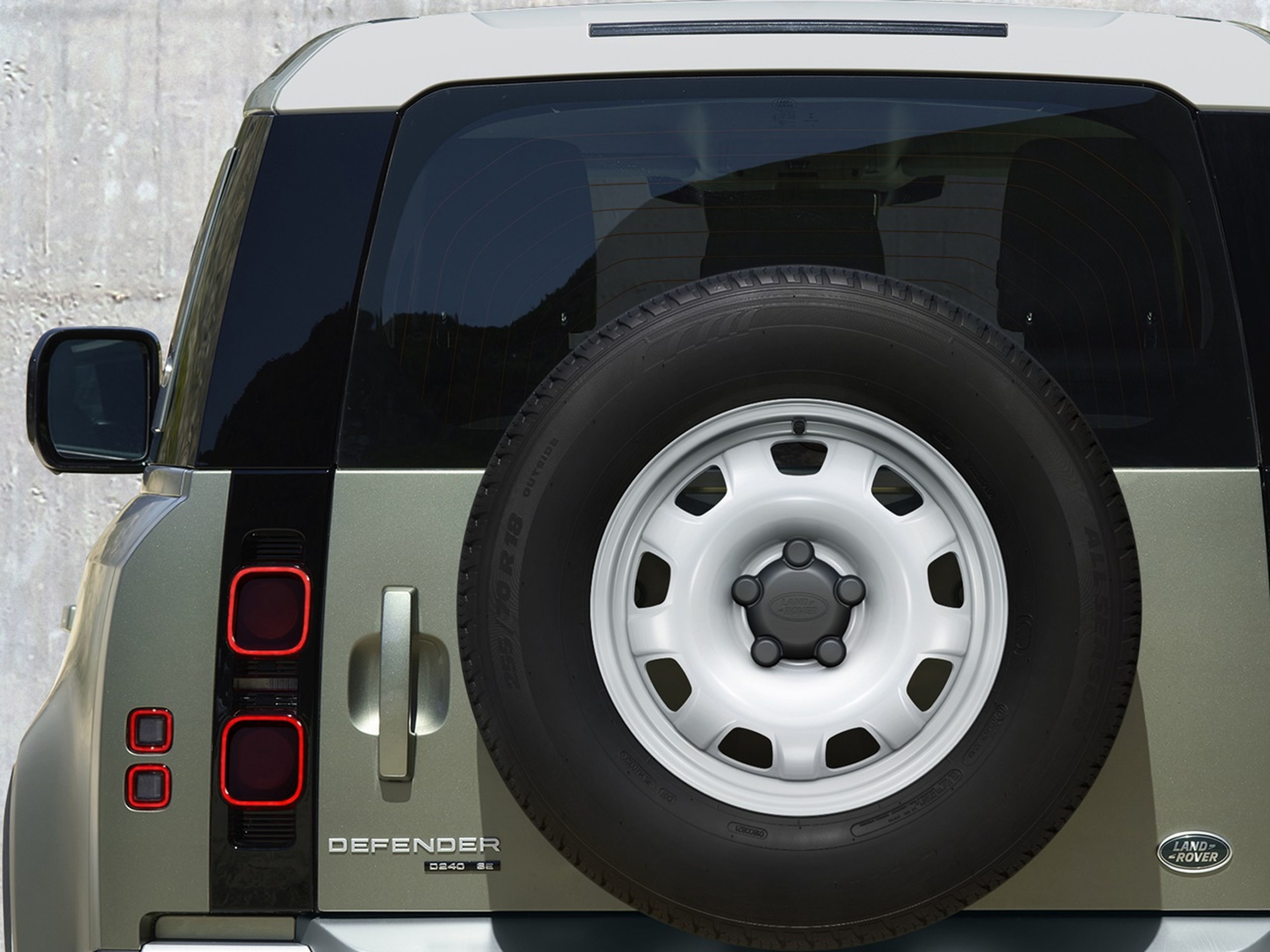 Land Rover Defender detalle