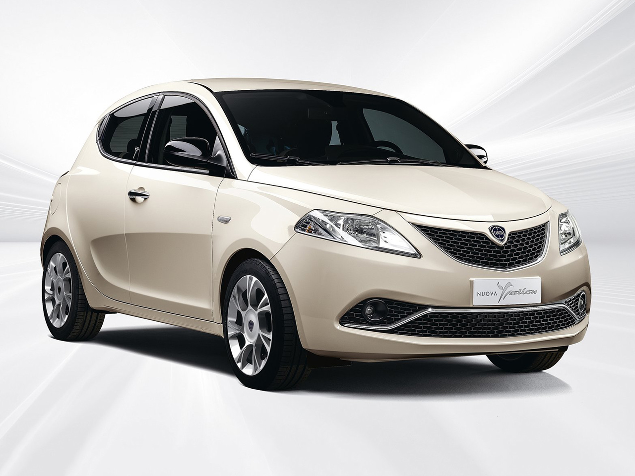 Nueva imagen teaser del Lancia Ypsilon donde se muestra parte de su frontal