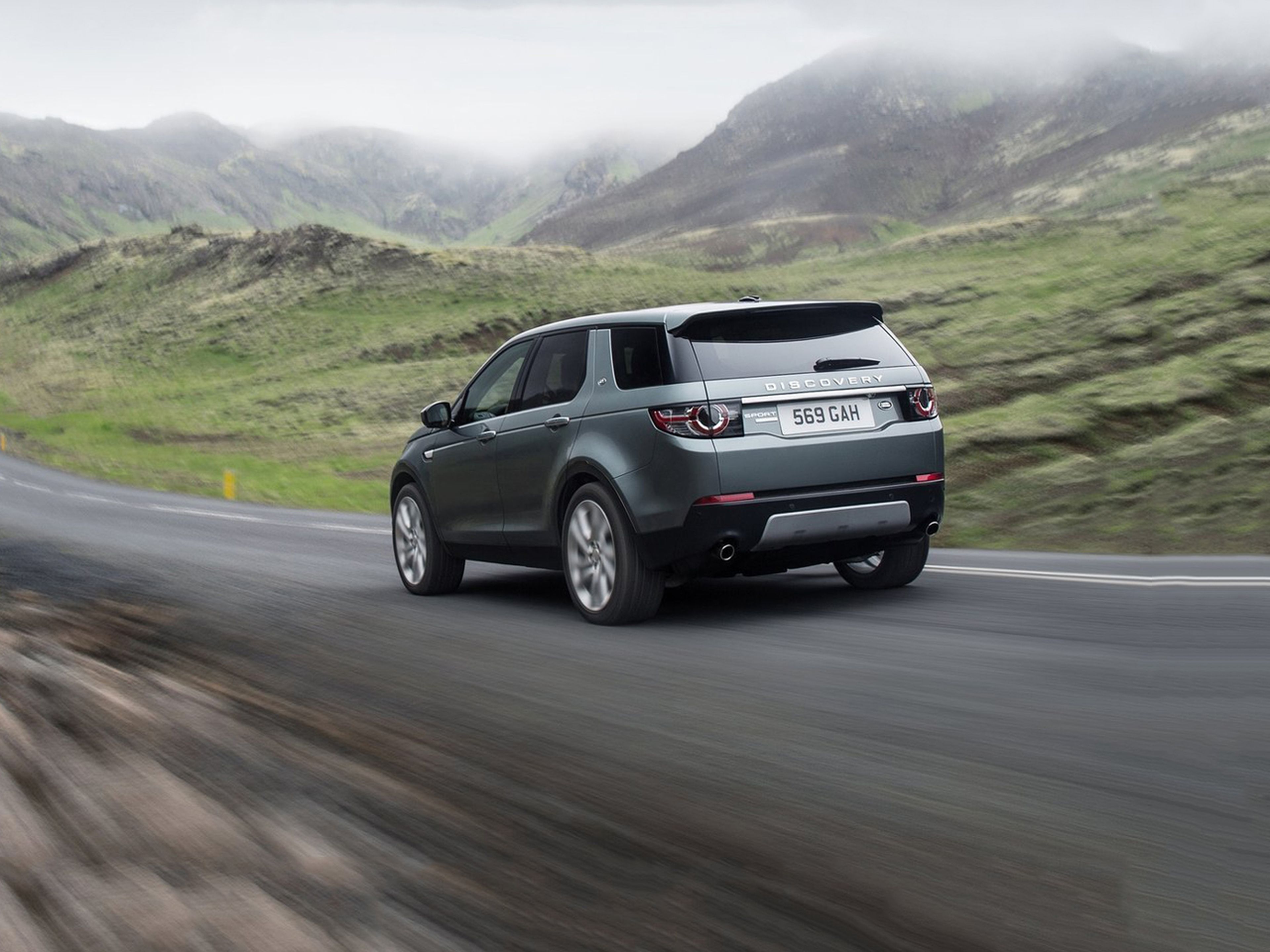 Land_Rover-DiscoSport_2015_C08