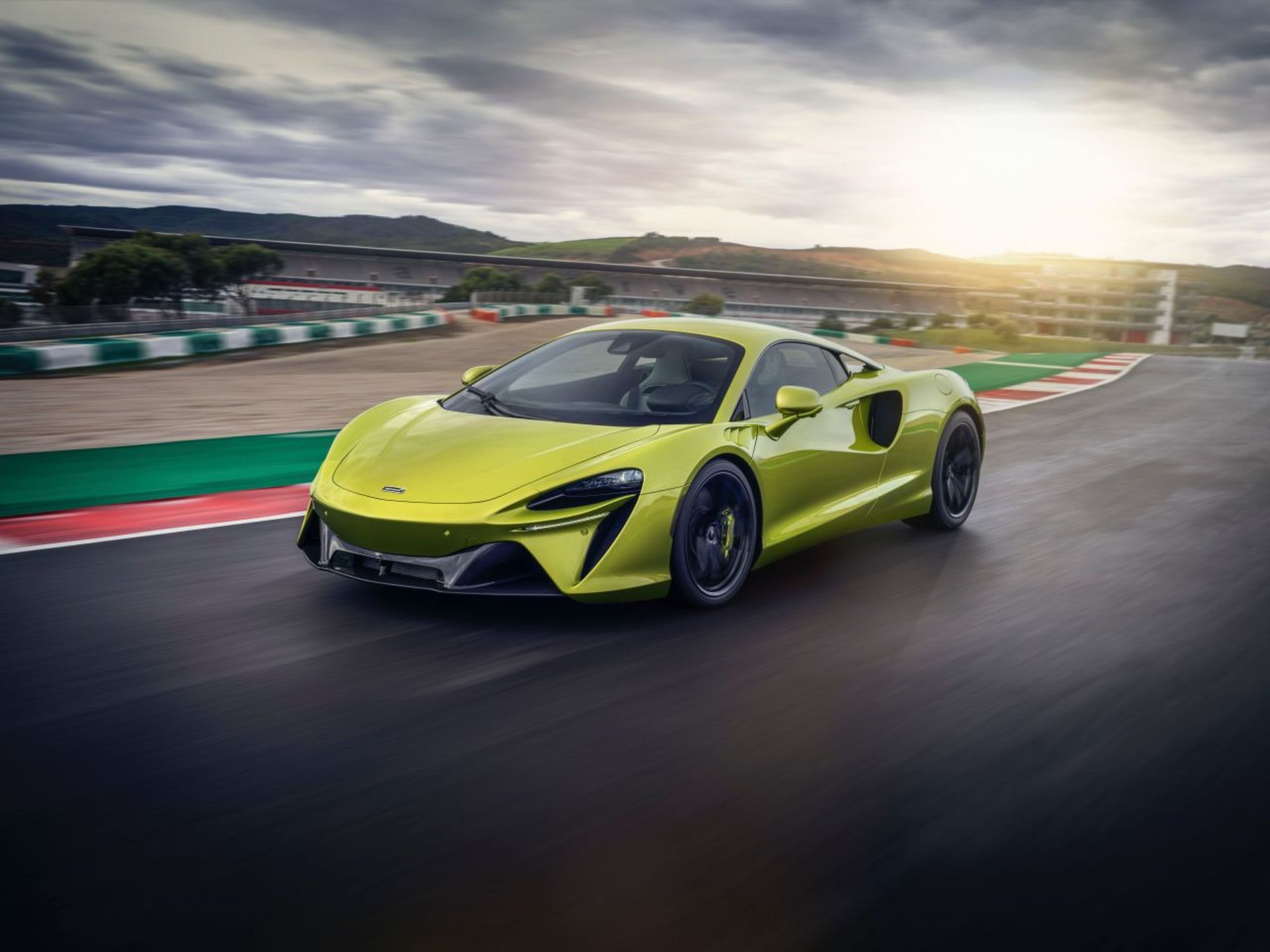 Noticias y artículos sobre el McLaren P1 y su legado en el mundo del ...