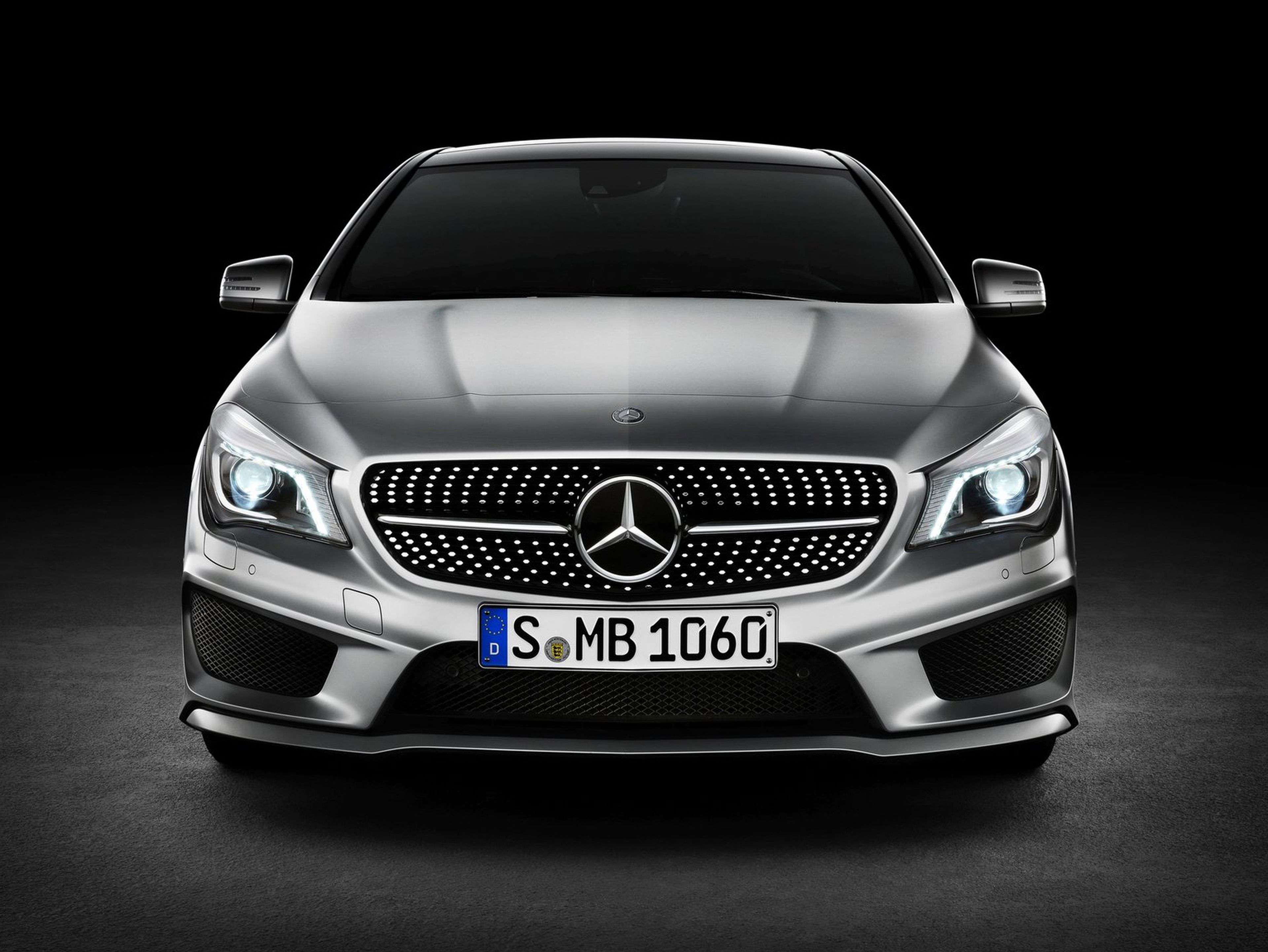 Mercedes-CLA-Coupe_2014_05