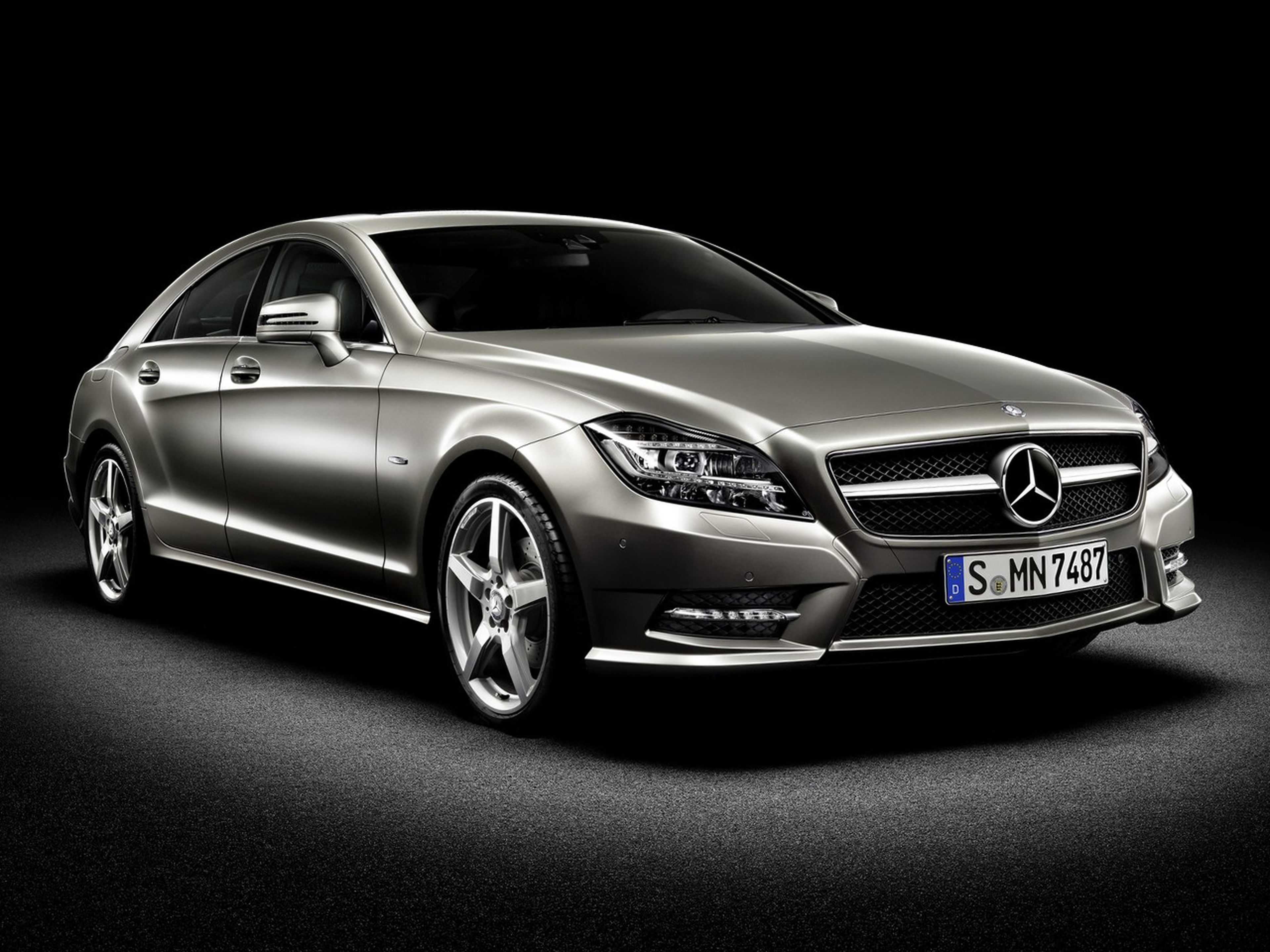 Mercedes-CLS-2012-C01