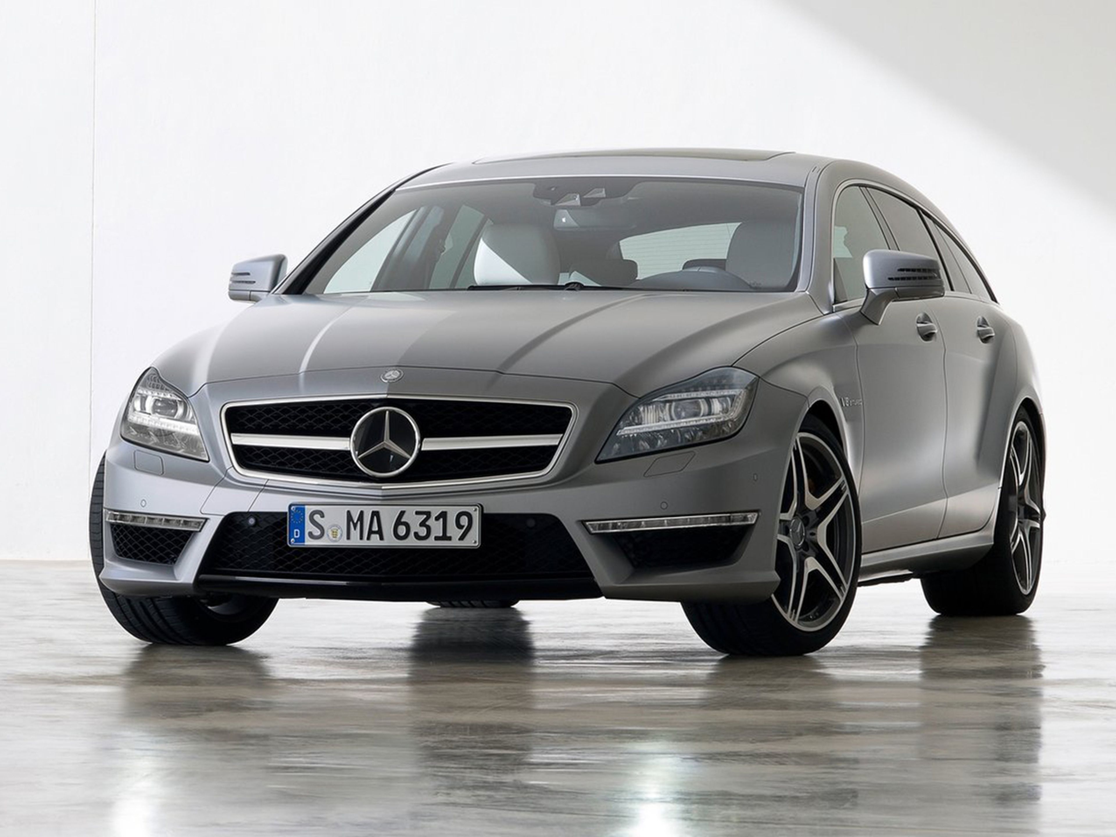 Mercedes-CLS63_SB-2013-C01
