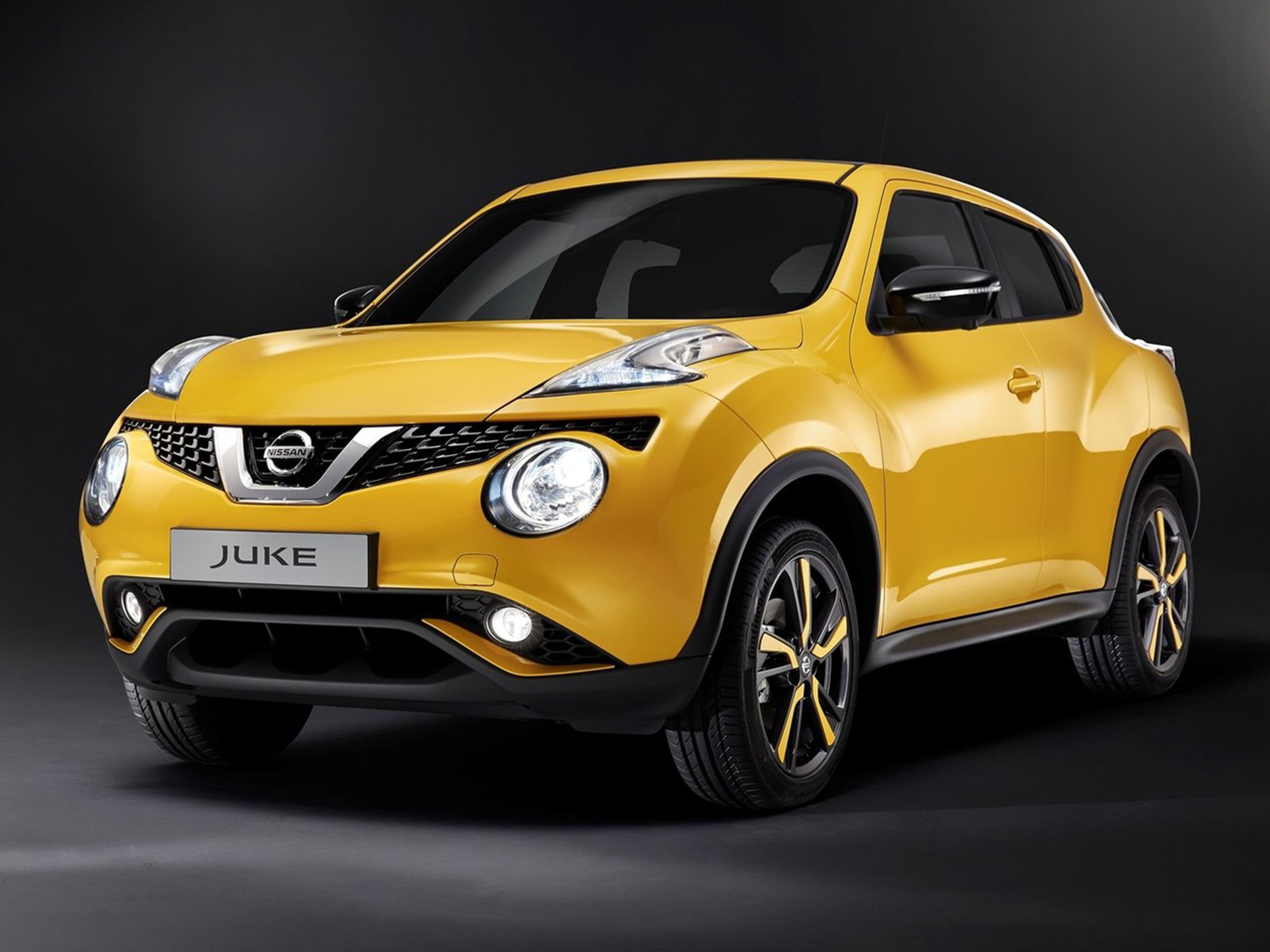 Nissan-Juke-2015-C01