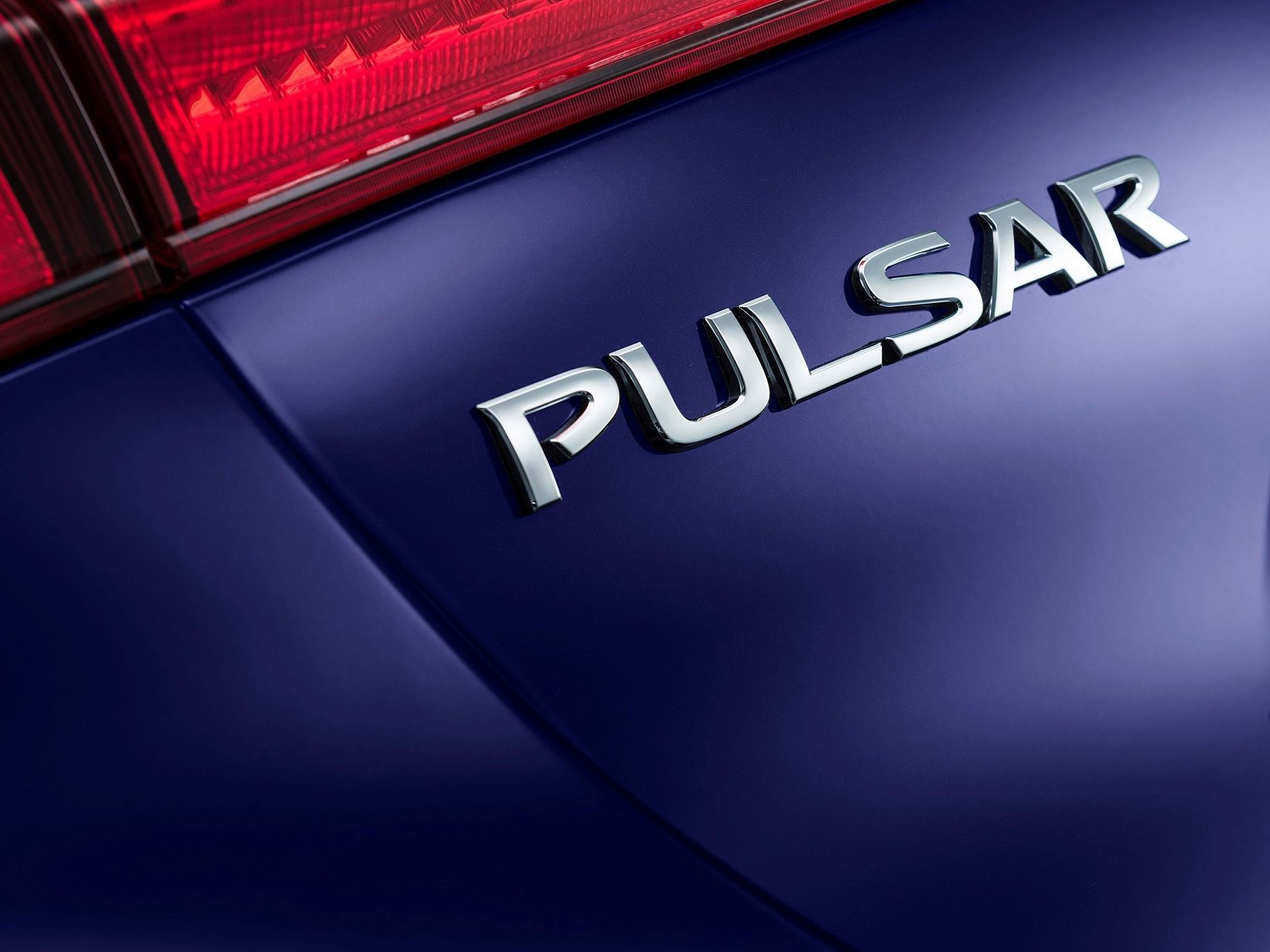 Nissan-Pulsar_2015_06