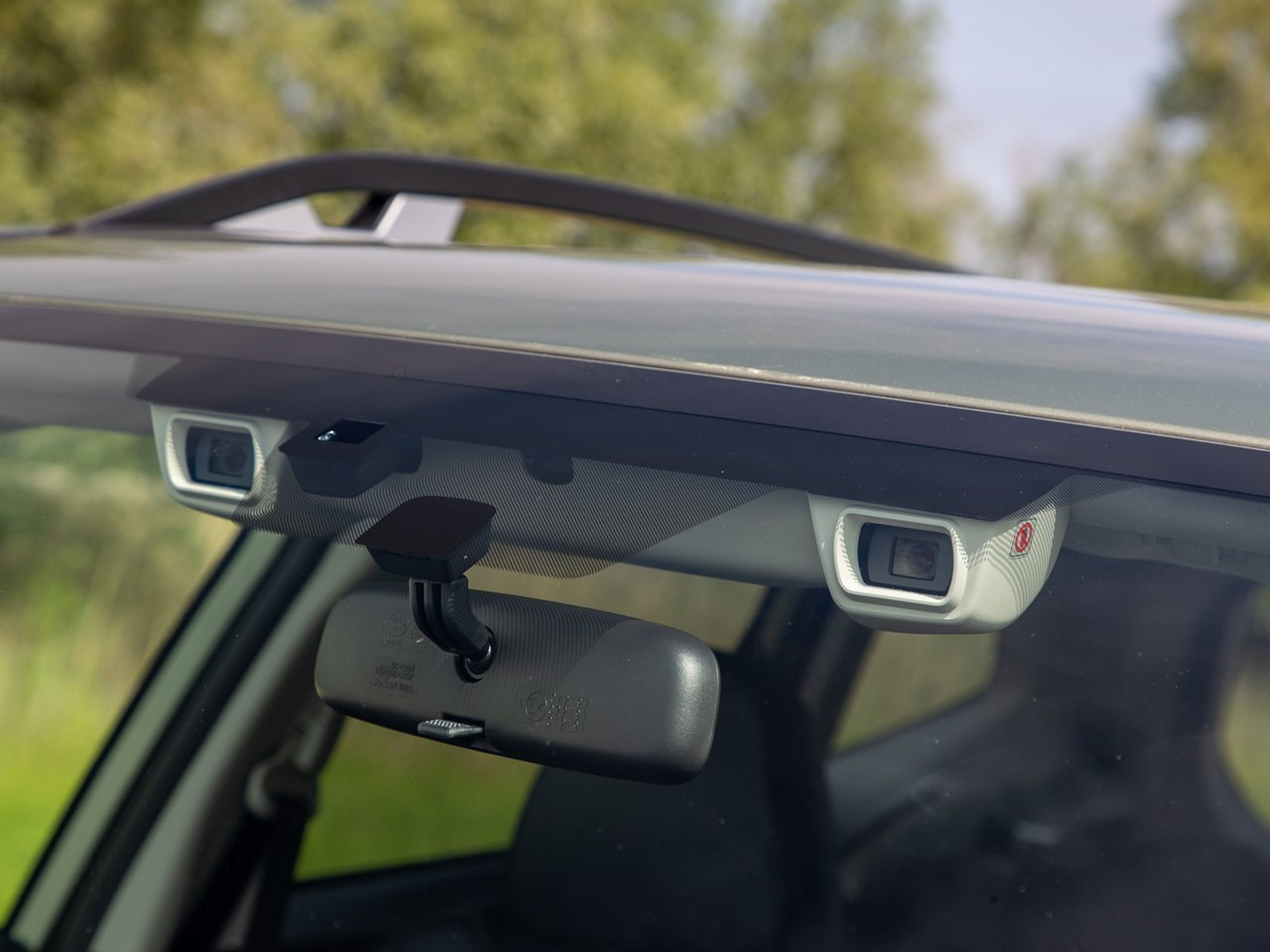 Subaru Forester ECO HYBRID interior sensores