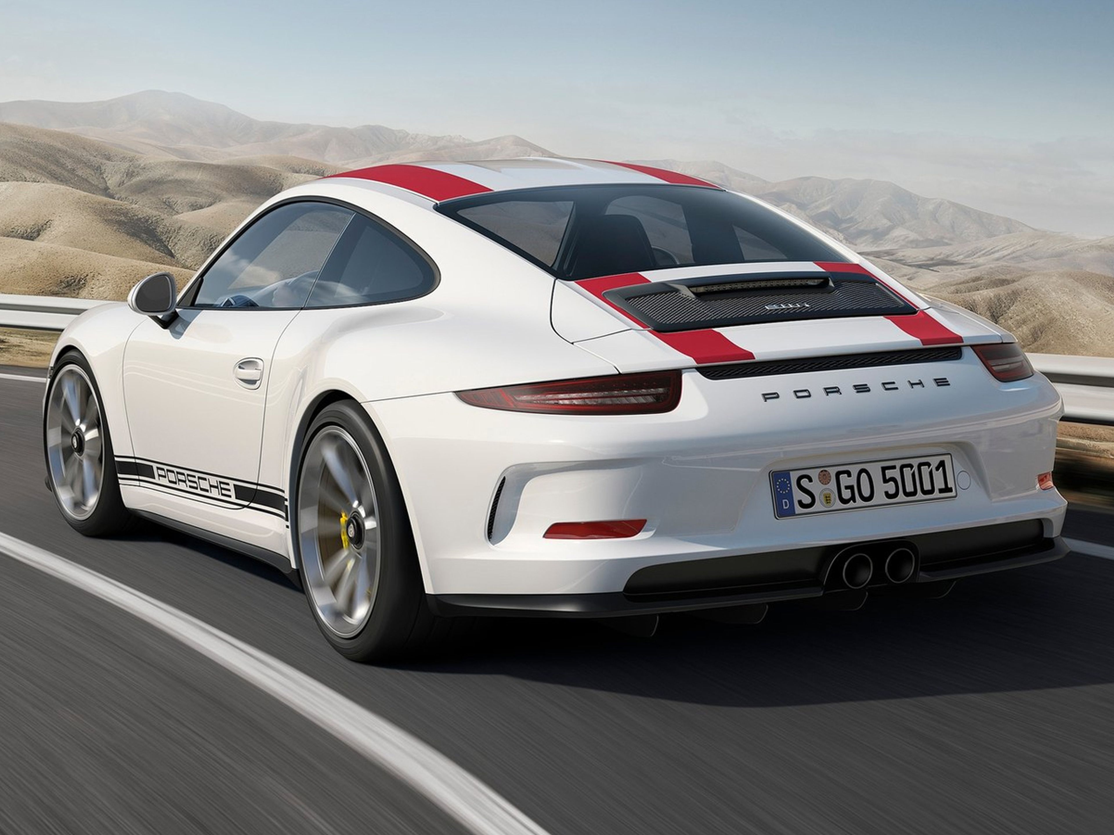 Porsche-911_R_2017_C08