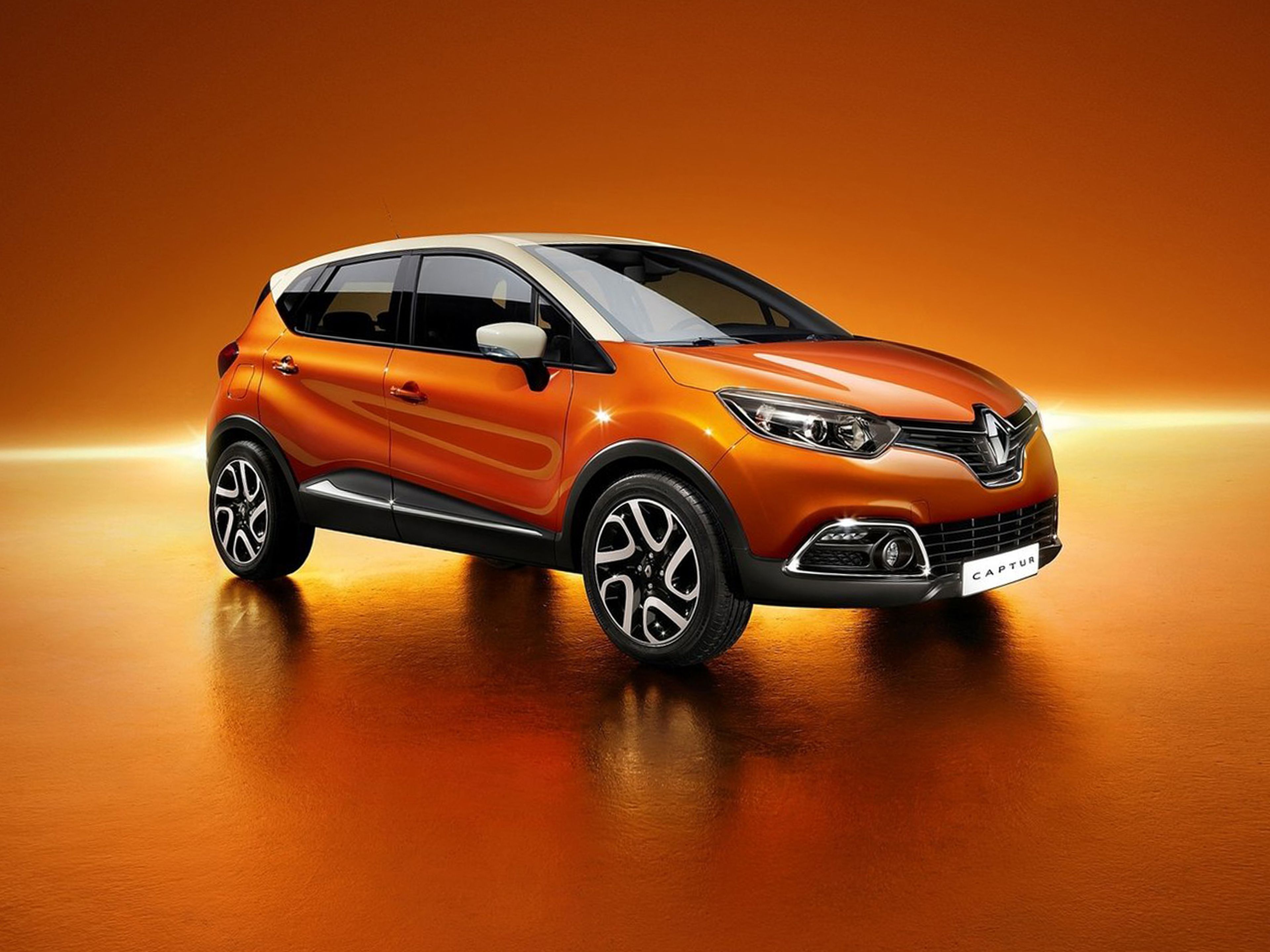 Renault-Captur_2014_C01