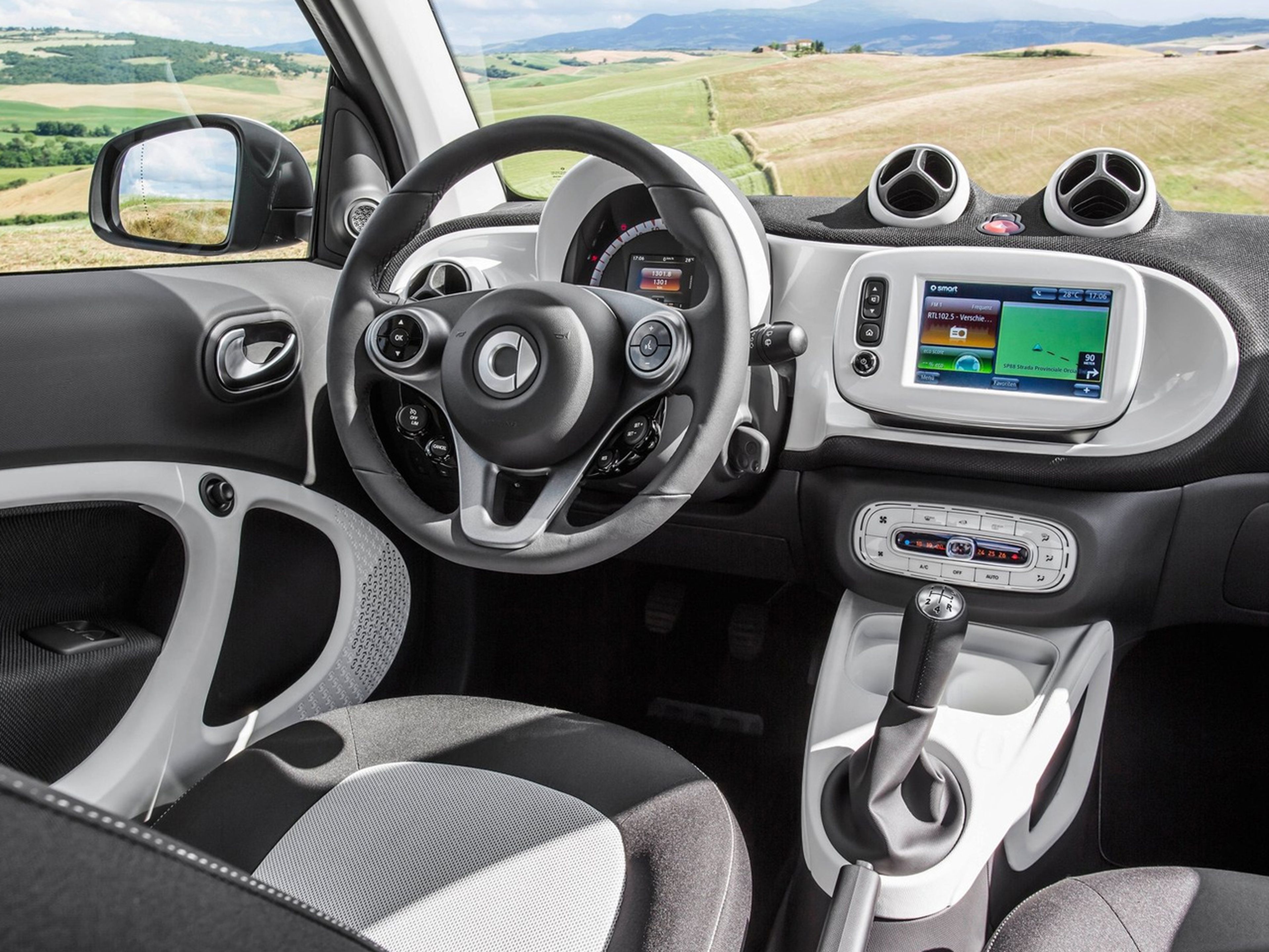 Smart-fortwo_2015_C04