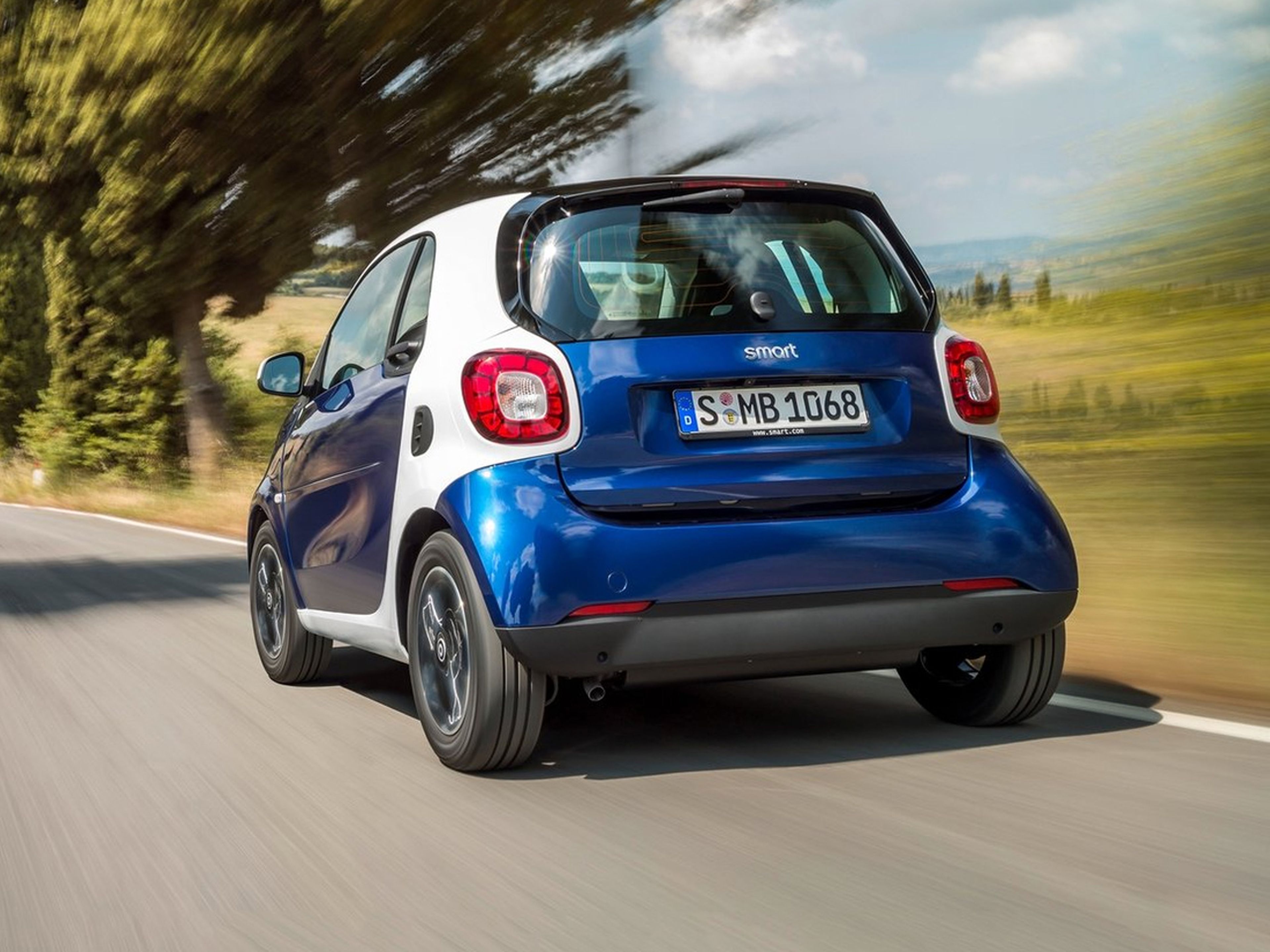 Smart-fortwo_2015_C08