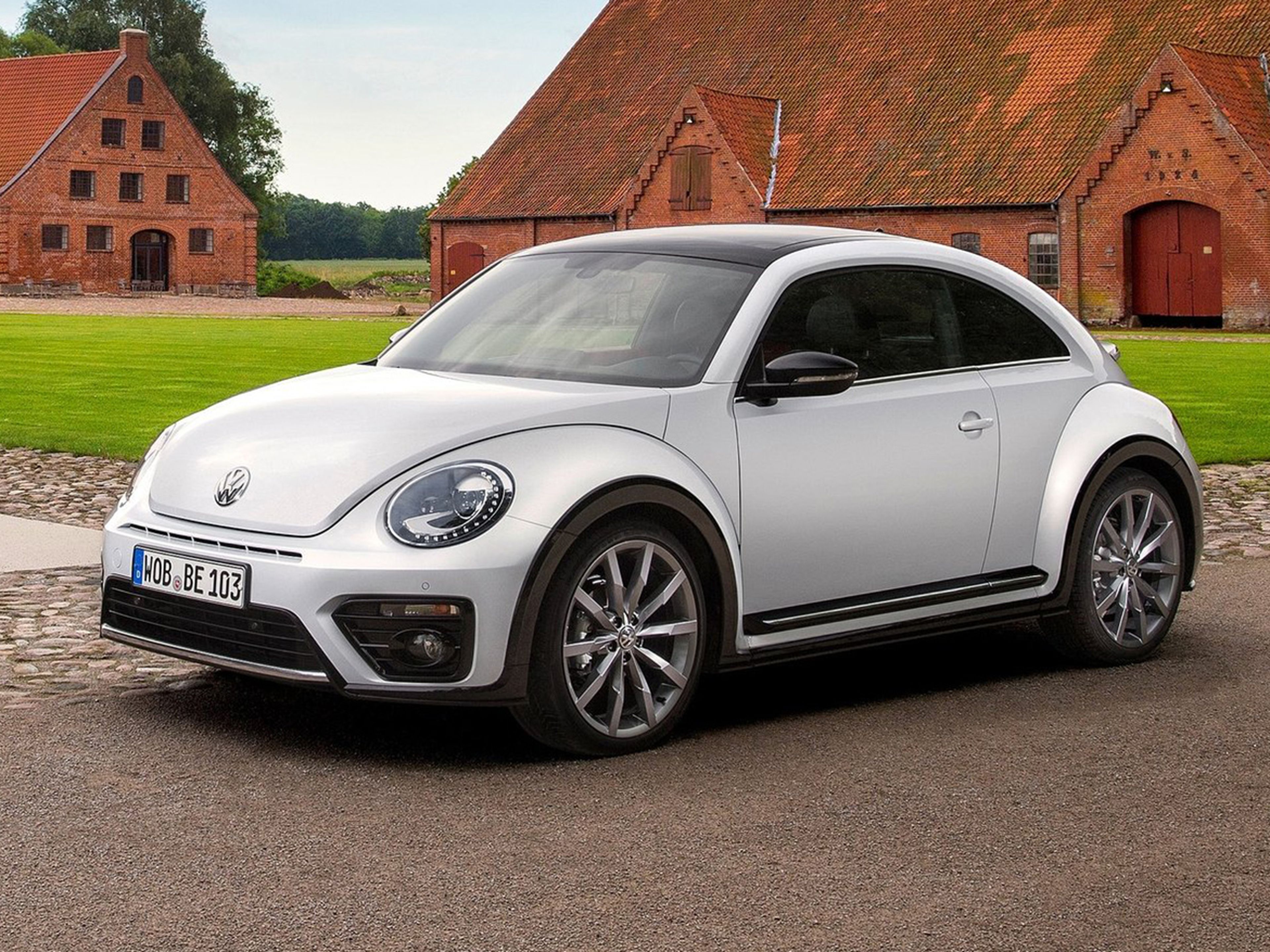 Volkswagen-Beetle-2017-C01