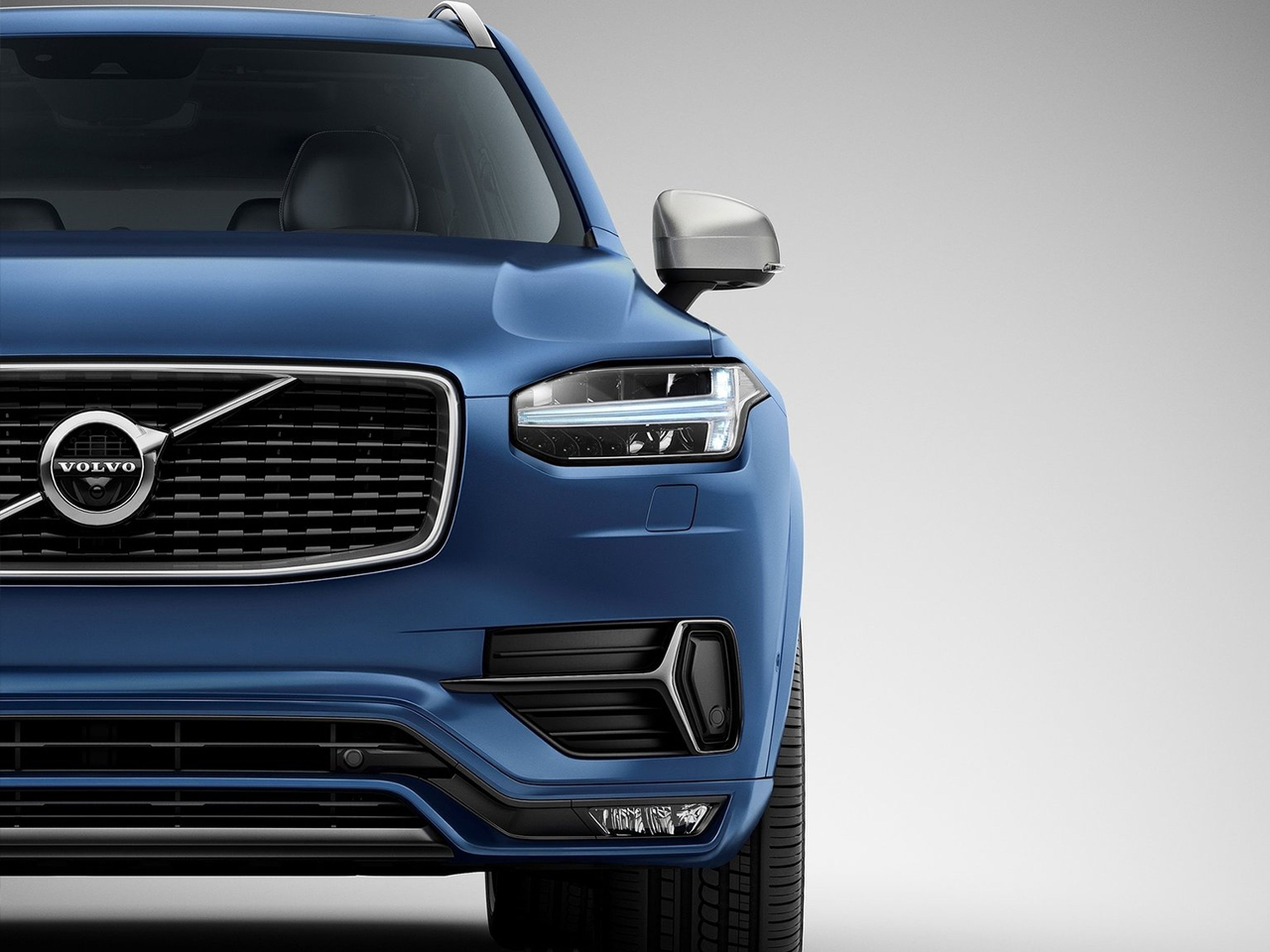 Volvo-XC90_R-Design-2015-C07
