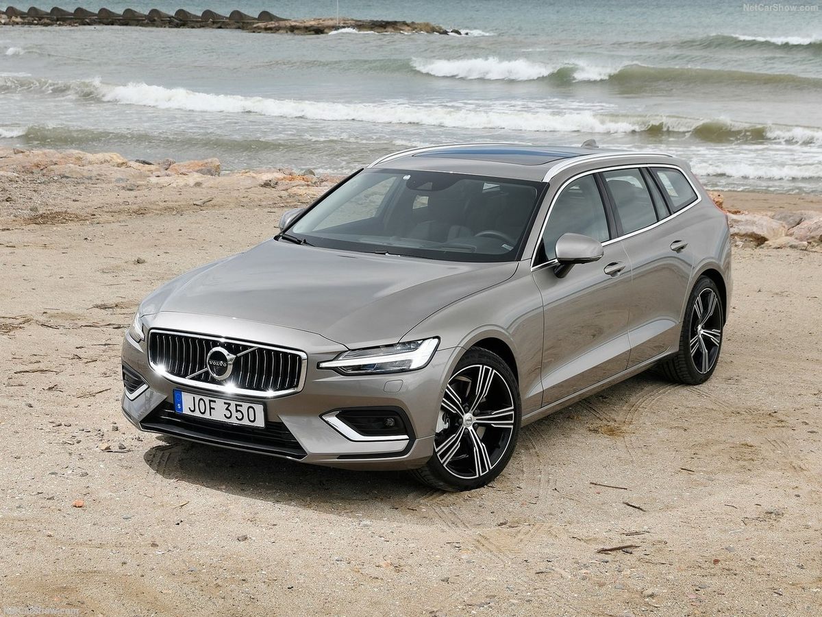 Volvo_V60_2020_02.jpg