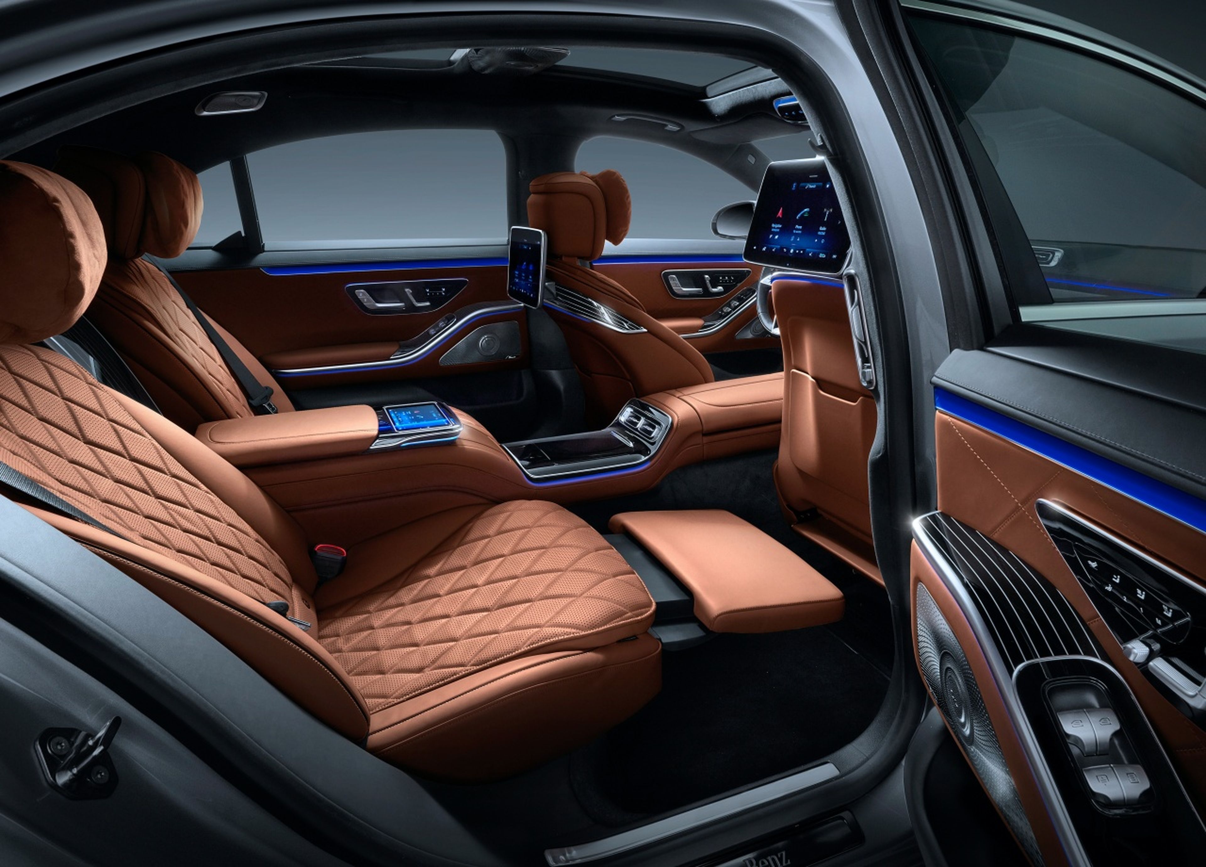 Mercedes Benz Clase-S interior trasera