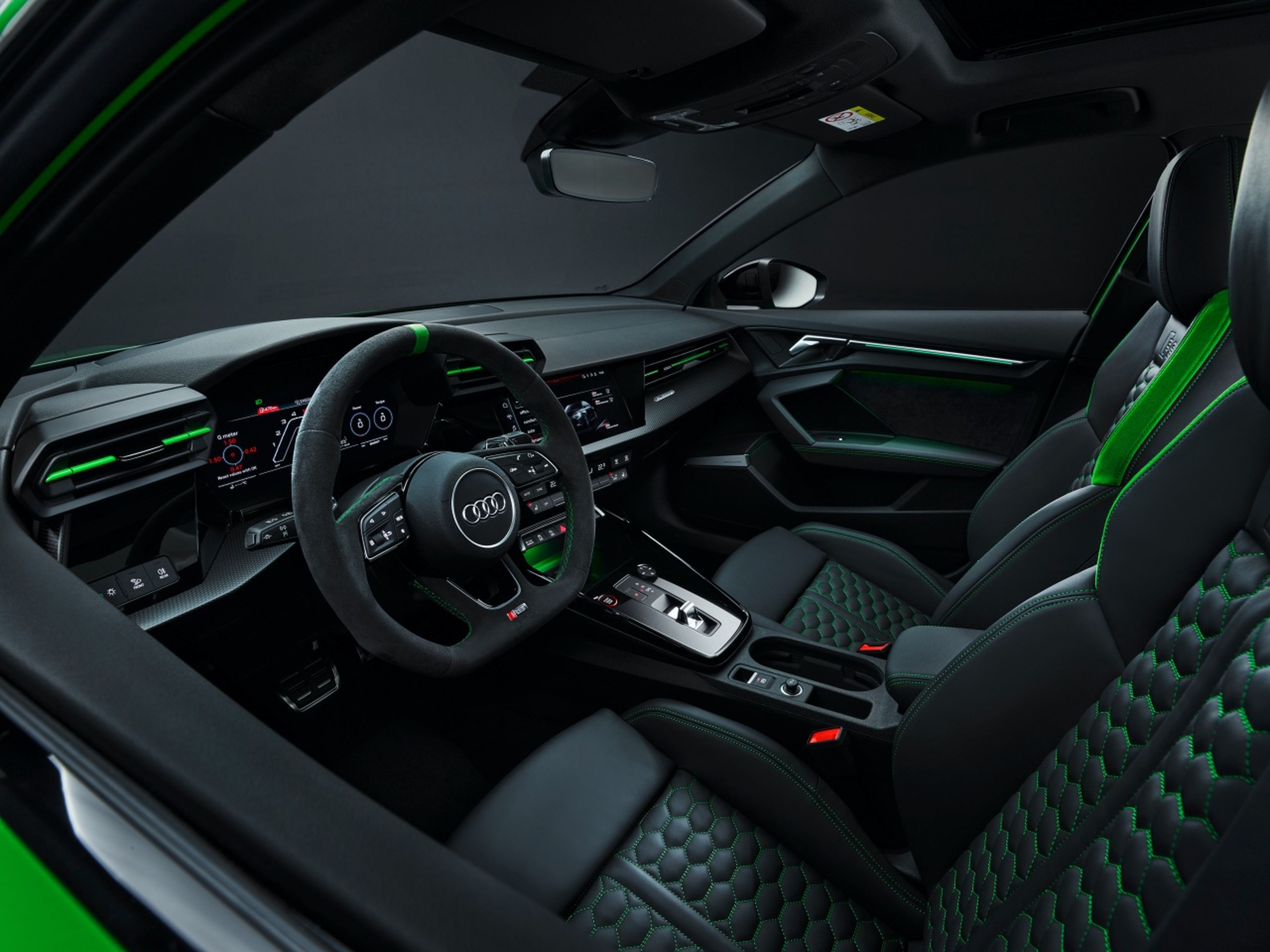 Audi RS 3 Coupé interior