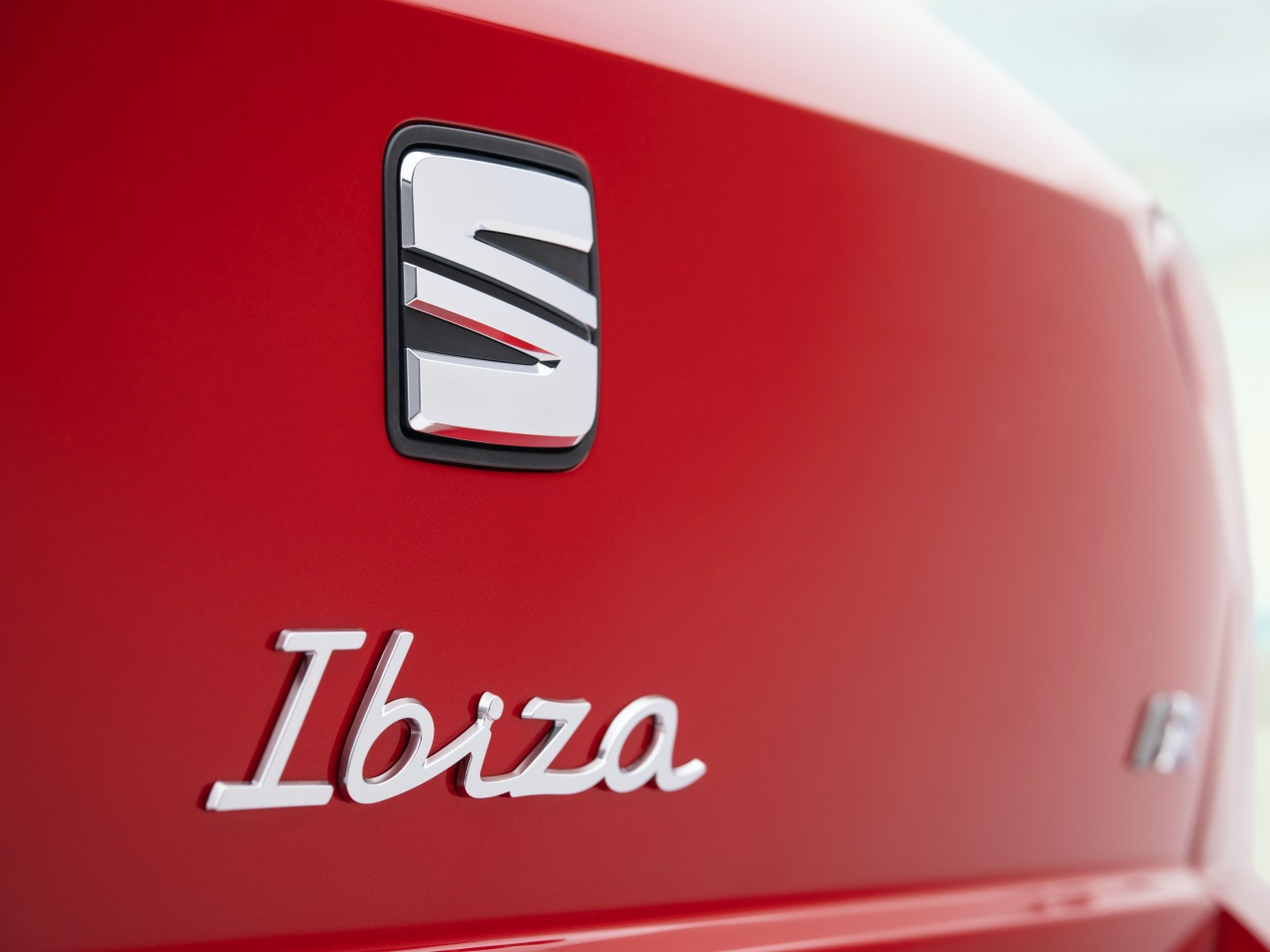 SEAT Ibiza detalle insignia