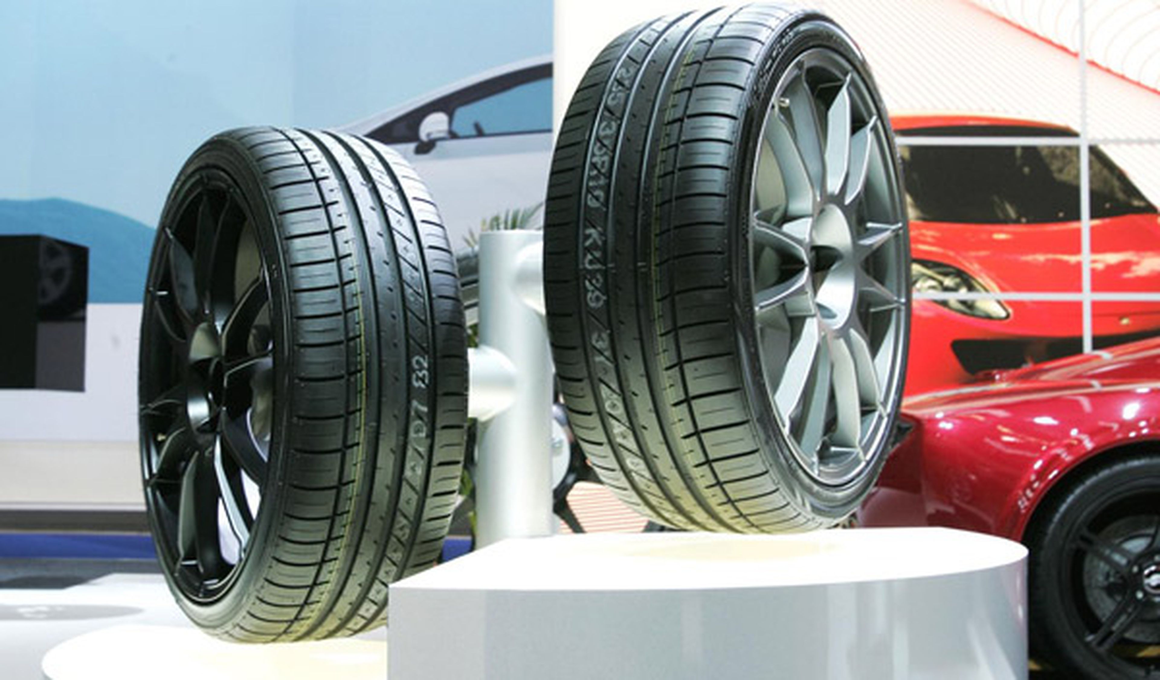 China llama a revisión a 75.000 coches por los neumáticos